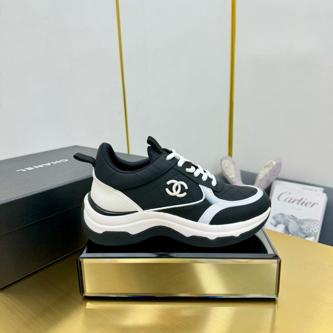CC 26s Metallic Casual Sneakers Black Mesh Leather 981385