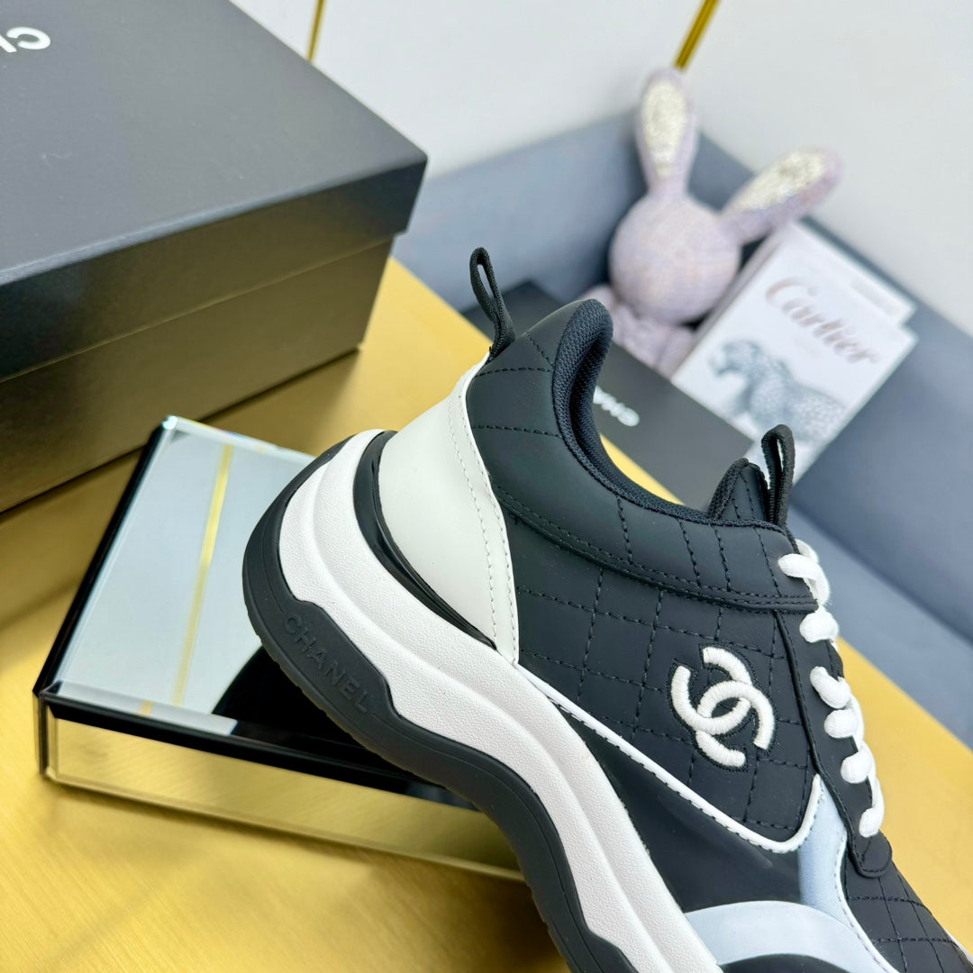 CC 26s Metallic Casual Sneakers Black Mesh Leather 981385