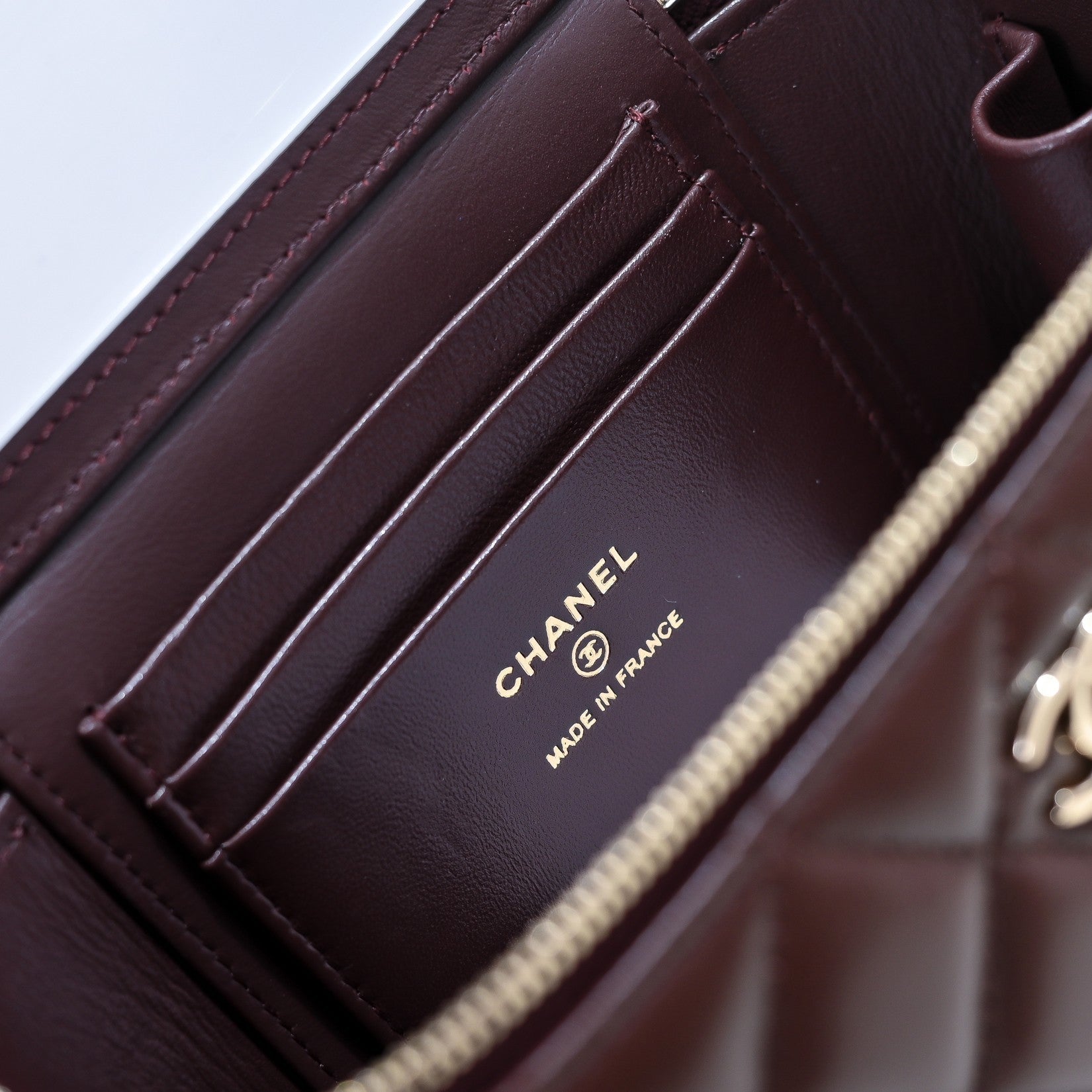 CC 26s Vanity Case Deep Burgundy Quilted Lambskin 286282