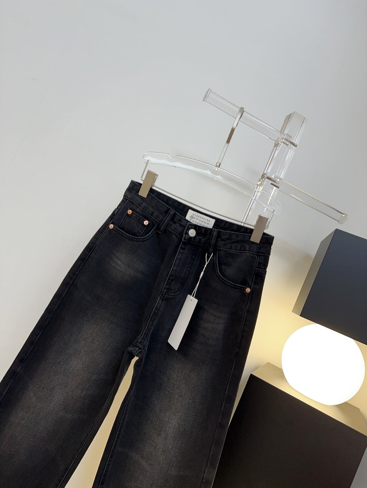 Maison Margiela 26s Jeans Wide-Leg Black Denim 429820