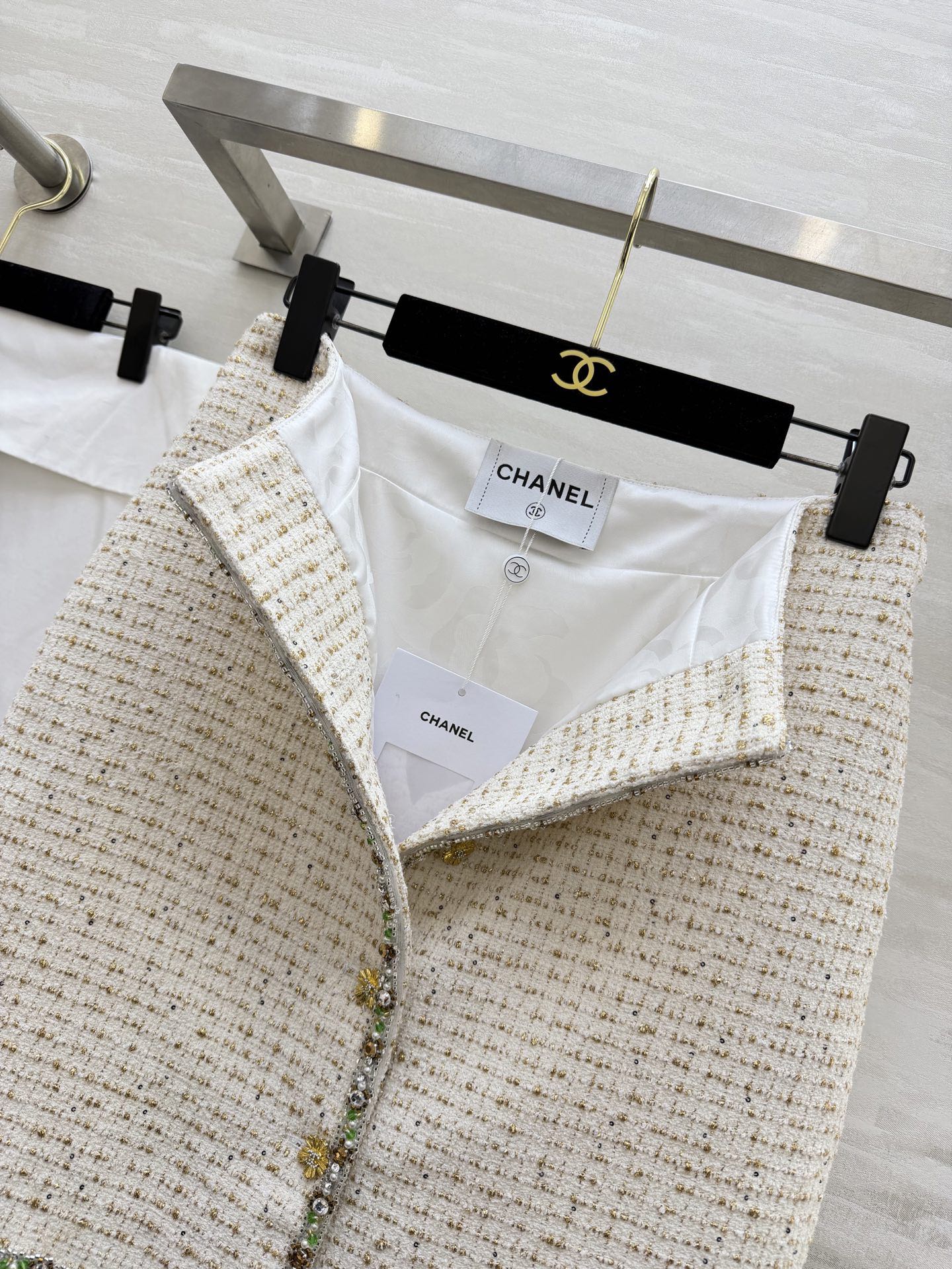 CC 26s Midi Skirt White Gold Tweed