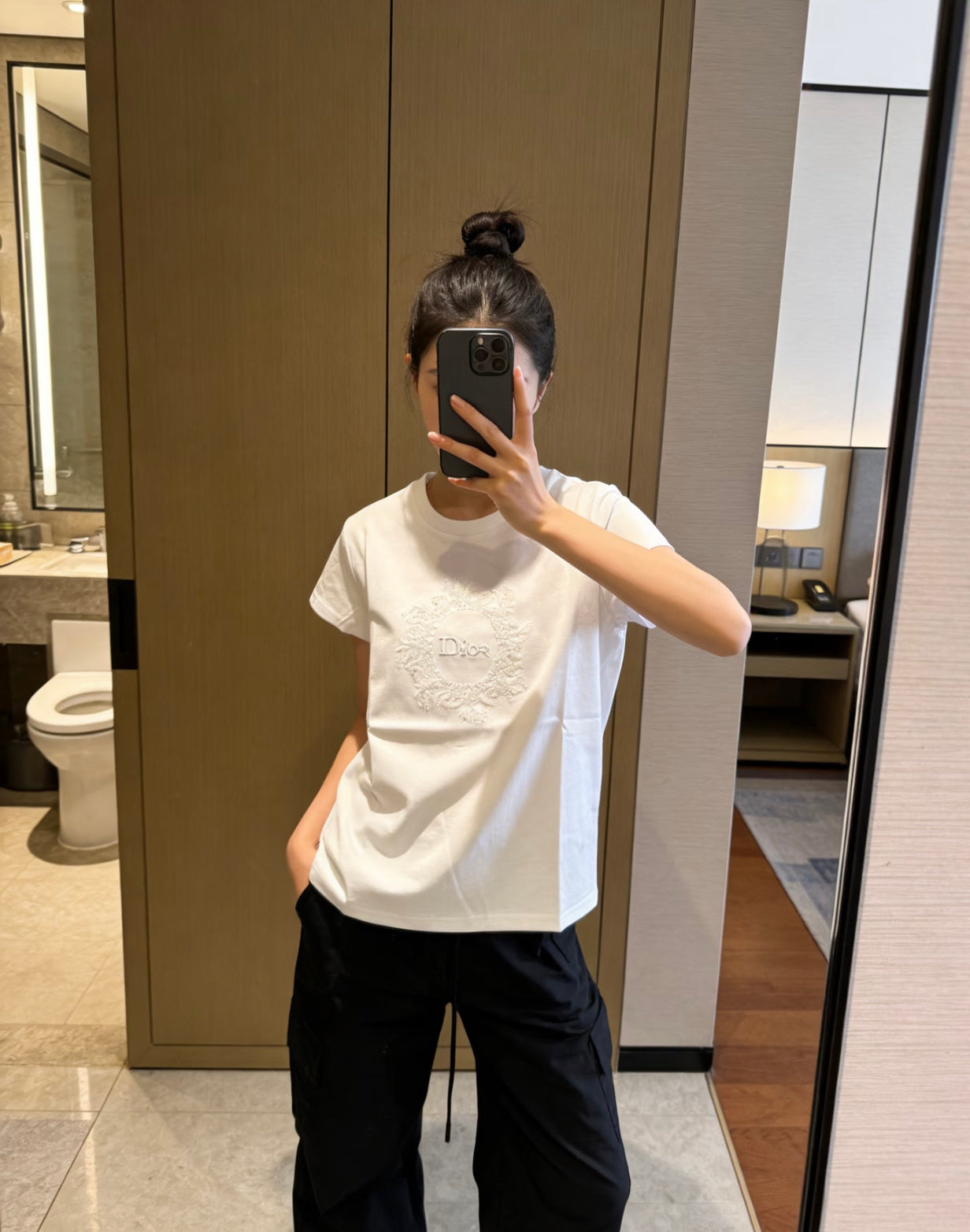 CD 26s T-shirt 3D Hand-Beaded White Cotton 363655