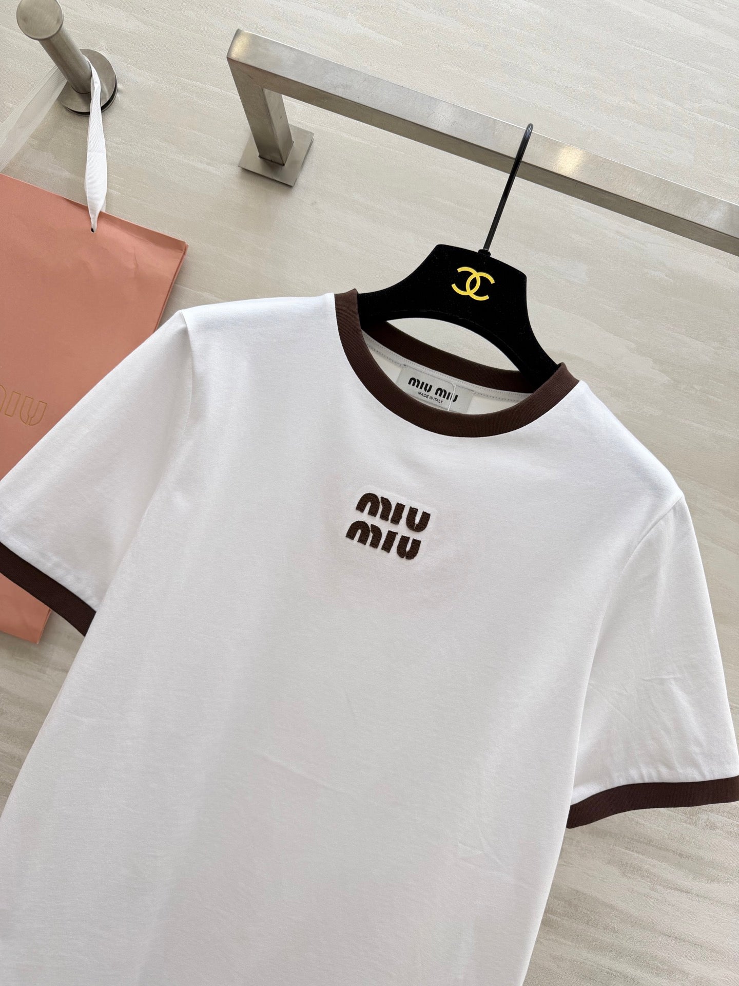 Miu 26s Ribbed Neck Letter T-Shirt White Cotton 363629