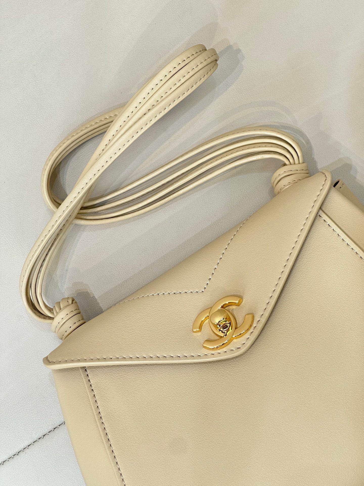 CC 26A Métiers d’Art Envelope Bag Beige Lambskin