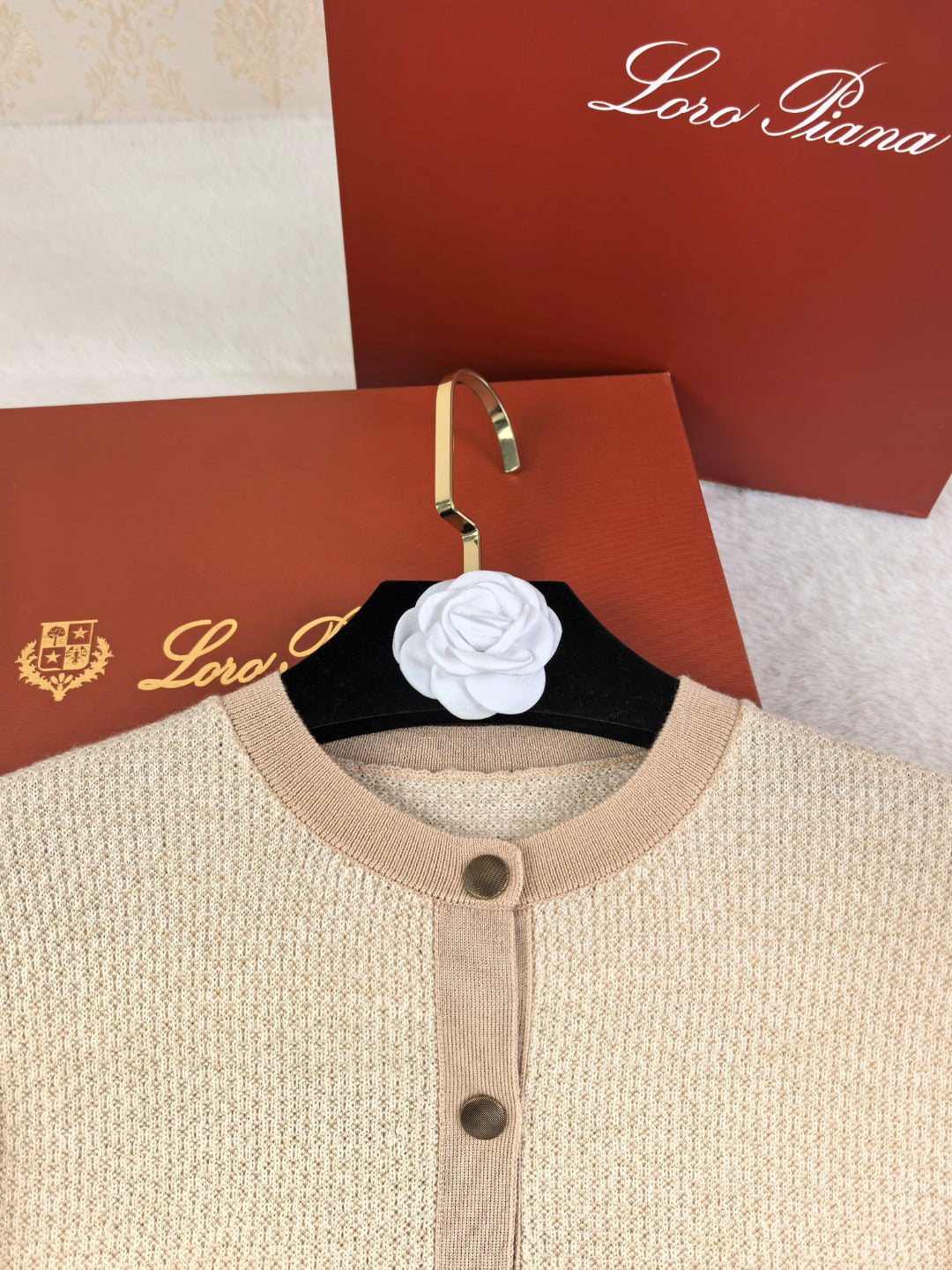 LP 26s Crew Neck Cardigan Beige Wool 424813