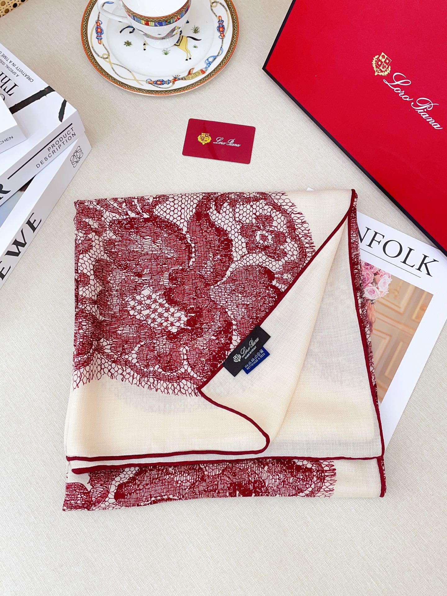 Loro Piana Double-sided Scarf  Red White Floral Patterned Cashmere Silk 150382