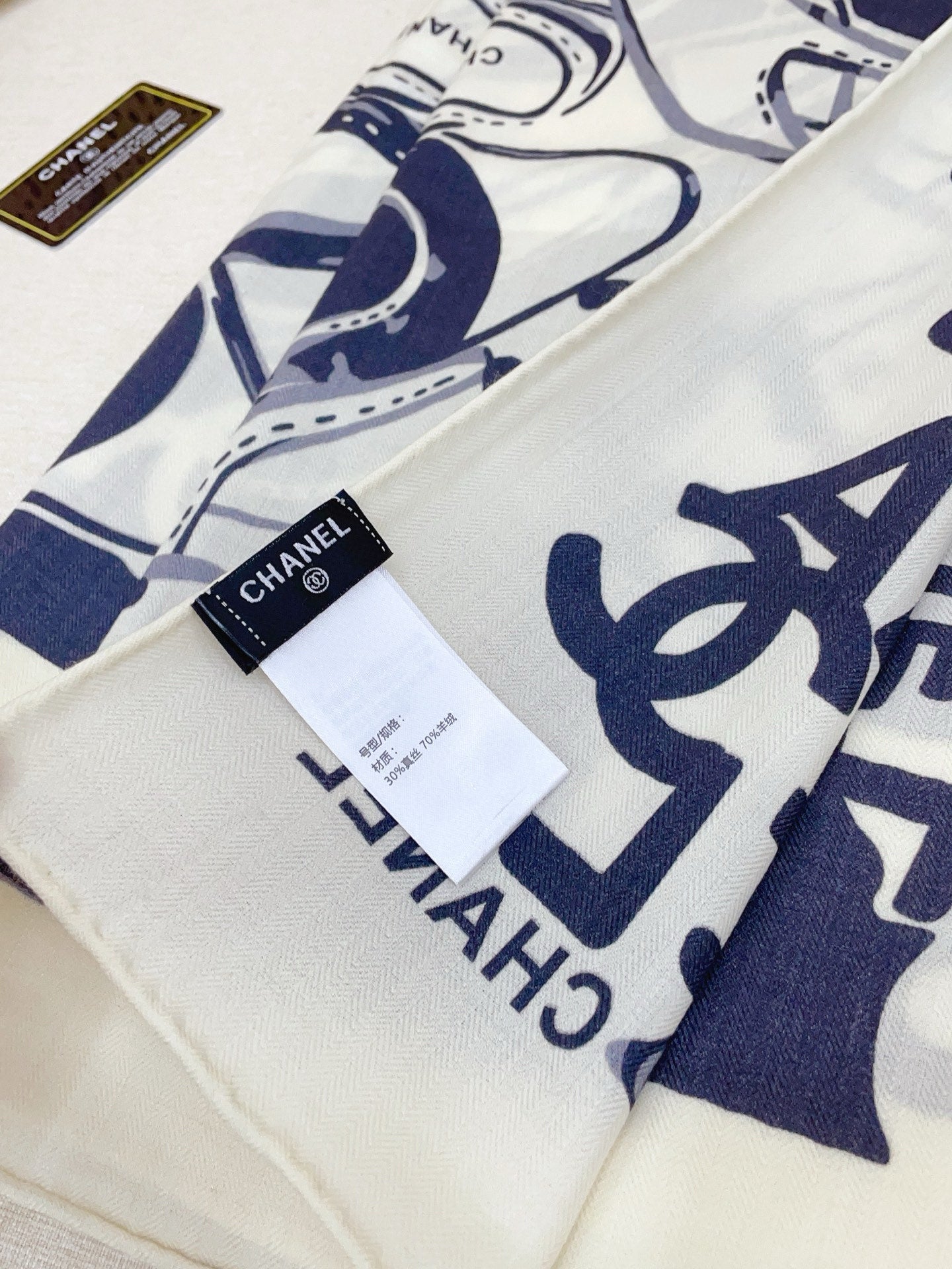 CC Double-Sided  Scarf 140cm  Navy White Silk Cashmere 150385