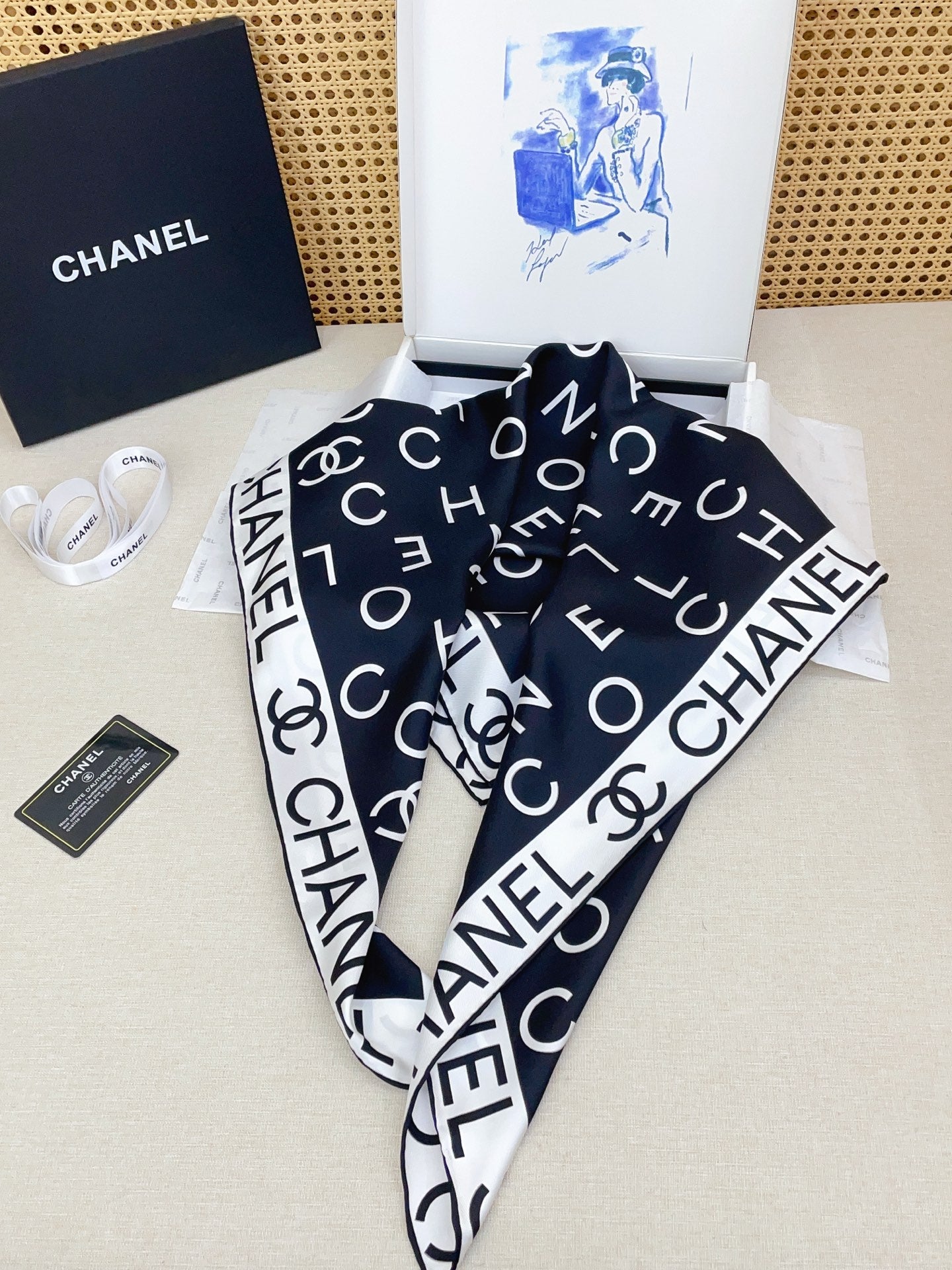 CC Double-Sided  Scarf 90cm Black White Logo Twill Silk 150371