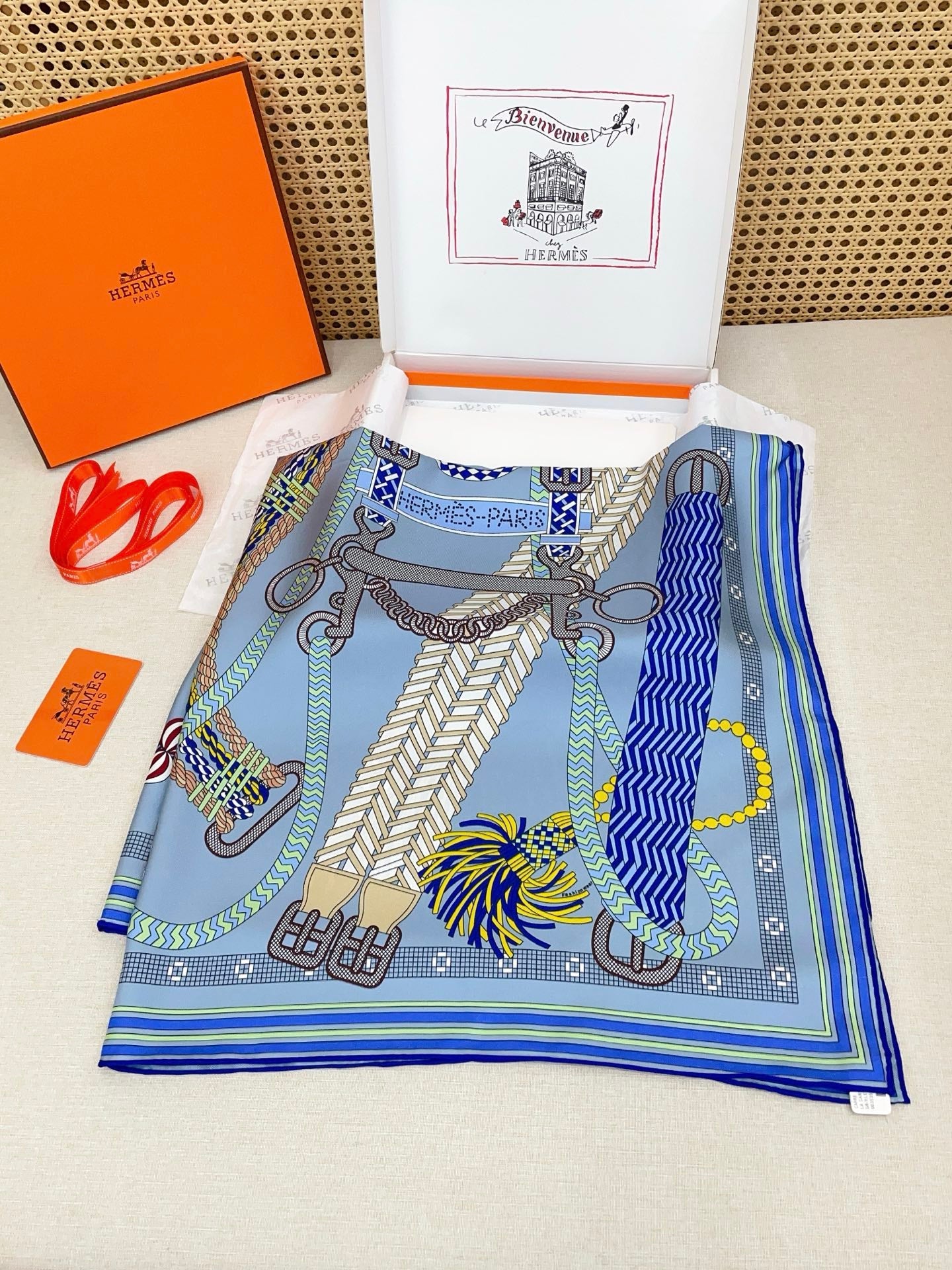 HM Tout en Tresse Scarf 90x90 Blue Colorful Twill Silk 223501