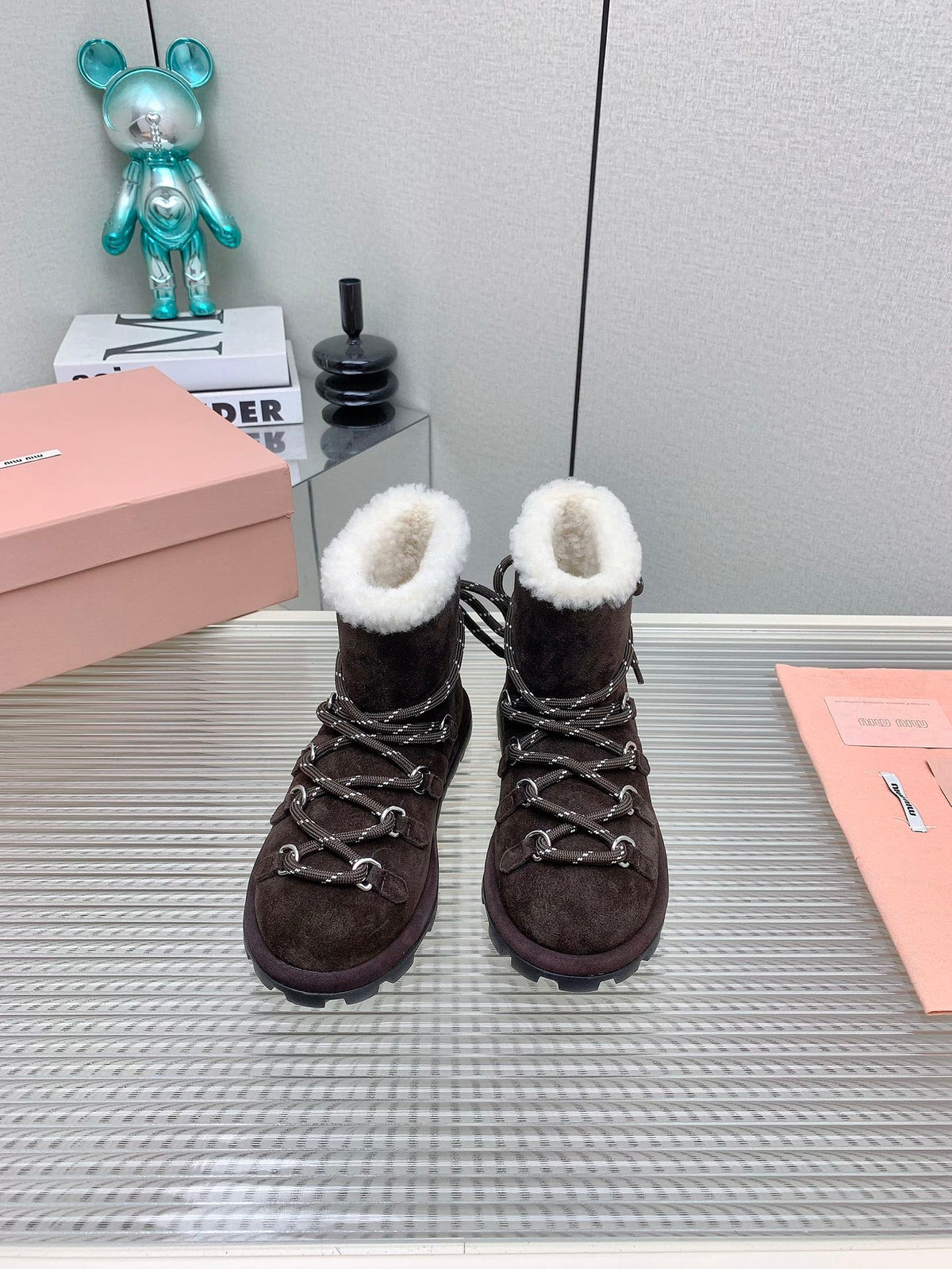 Miu 26s Suede Shearling Snow Boots Brown 160280