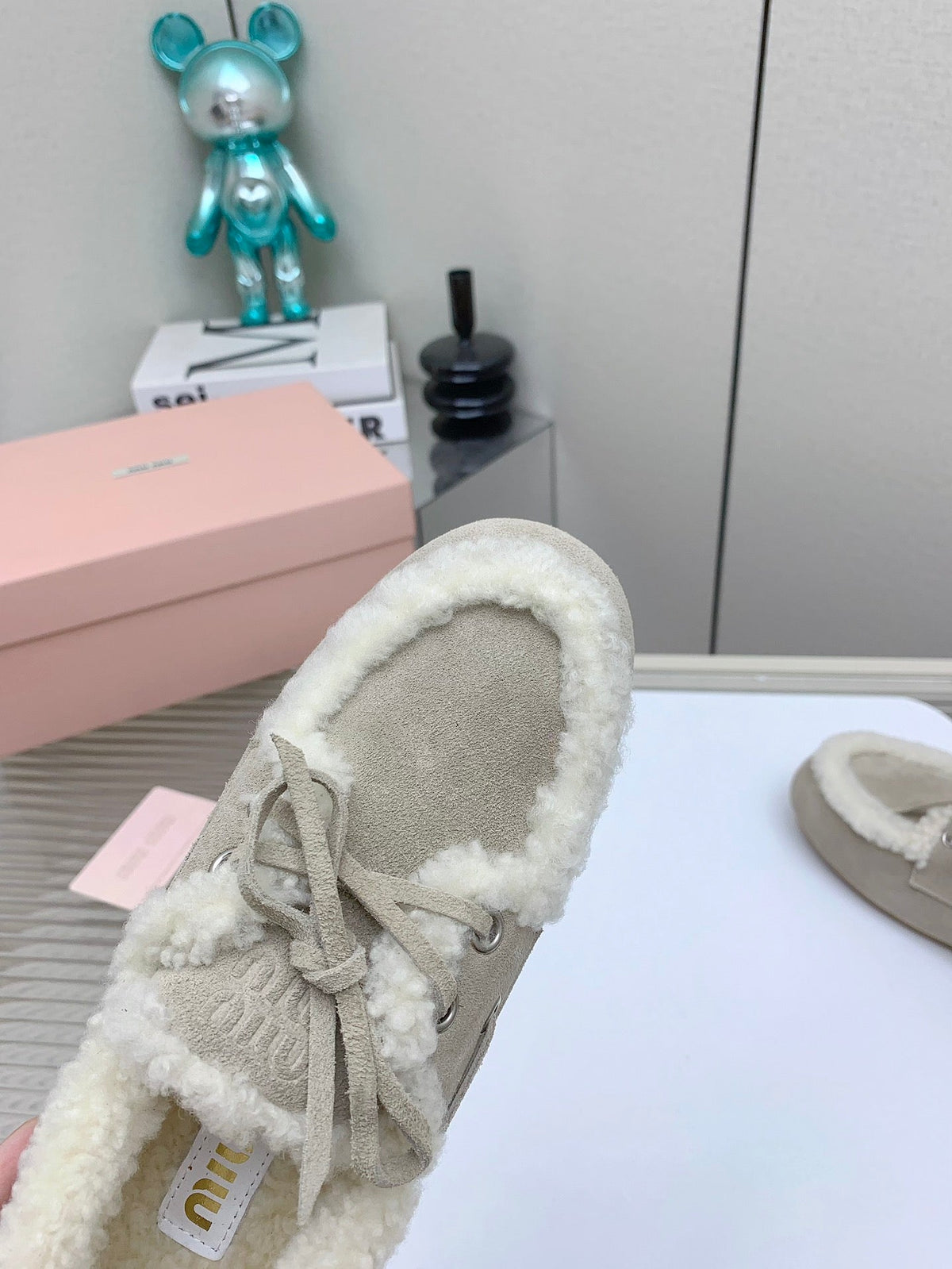 Miu 26s Suede Shearling Moccasin Loafers Beige 160283