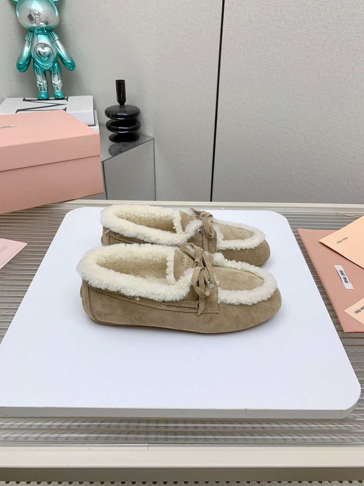 Miu 26s Suede Shearling Moccasin Loafers Khaki 160282