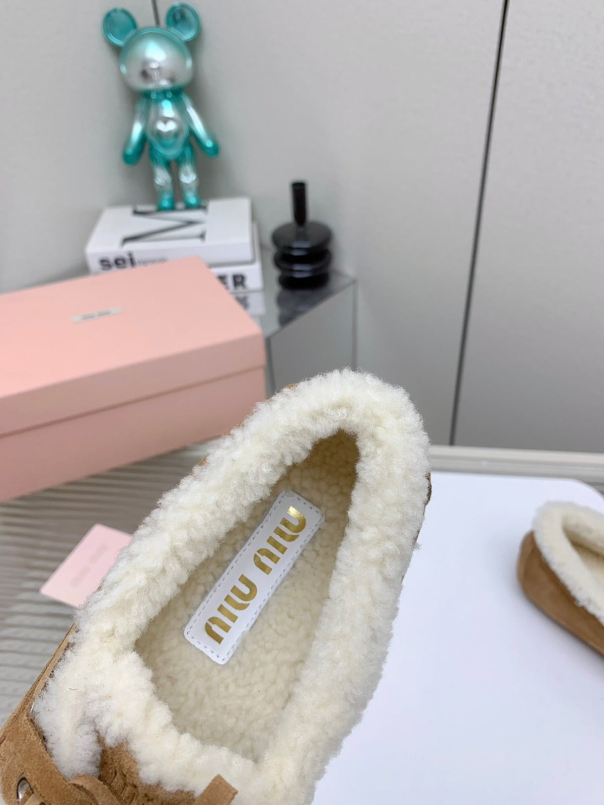 Miu 26s Suede Shearling Moccasin Loafers Tan 160281