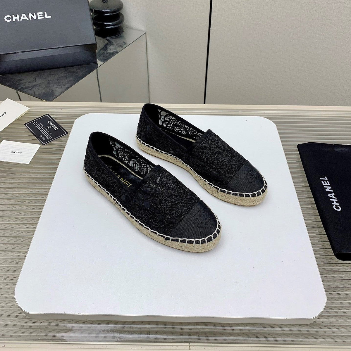 CC 26s Espadrilles Flats Black Black Lace 163533