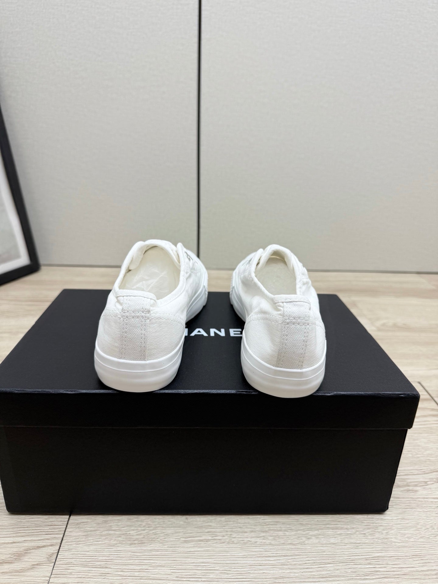 CC 26s Laceless Sneakers White Canvas Rubber 940857