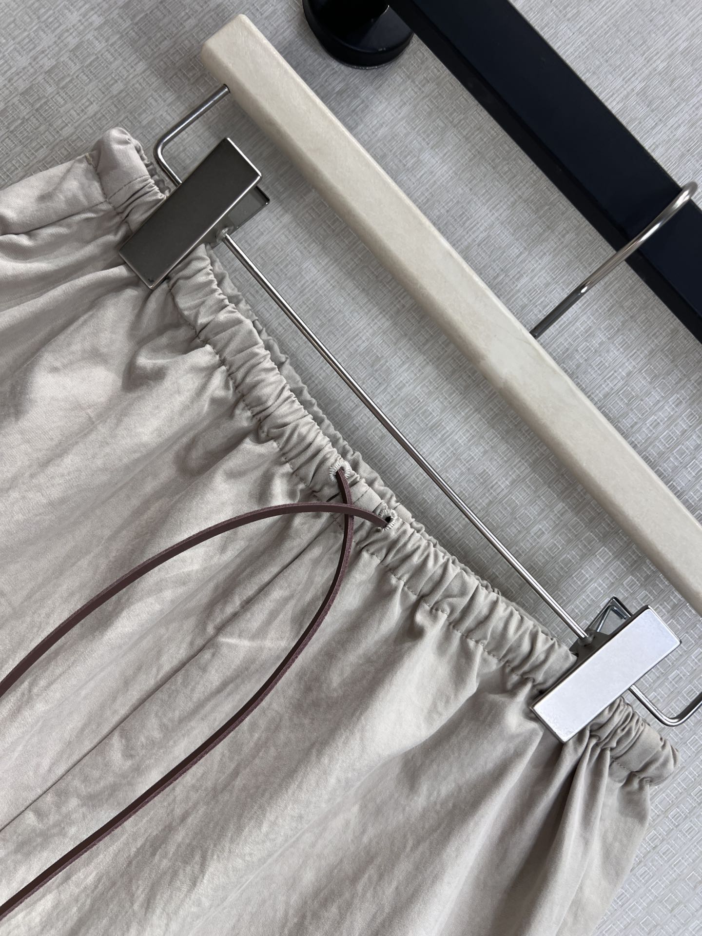 Miu 26s Shorts Light Grey Technical Fabric 370115