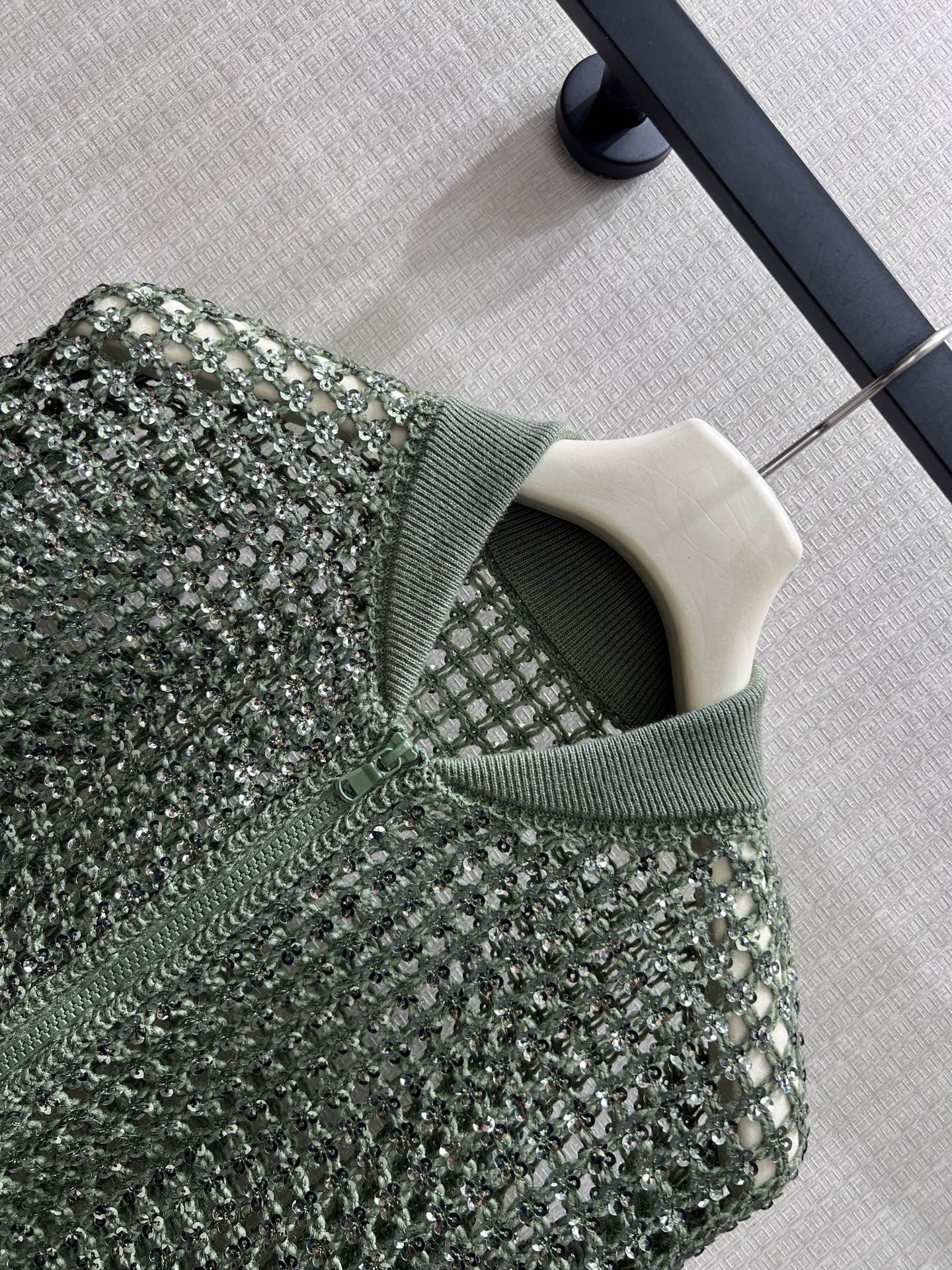 BC Dazzling Net Embroidery Cardigan Green Linen 402803
