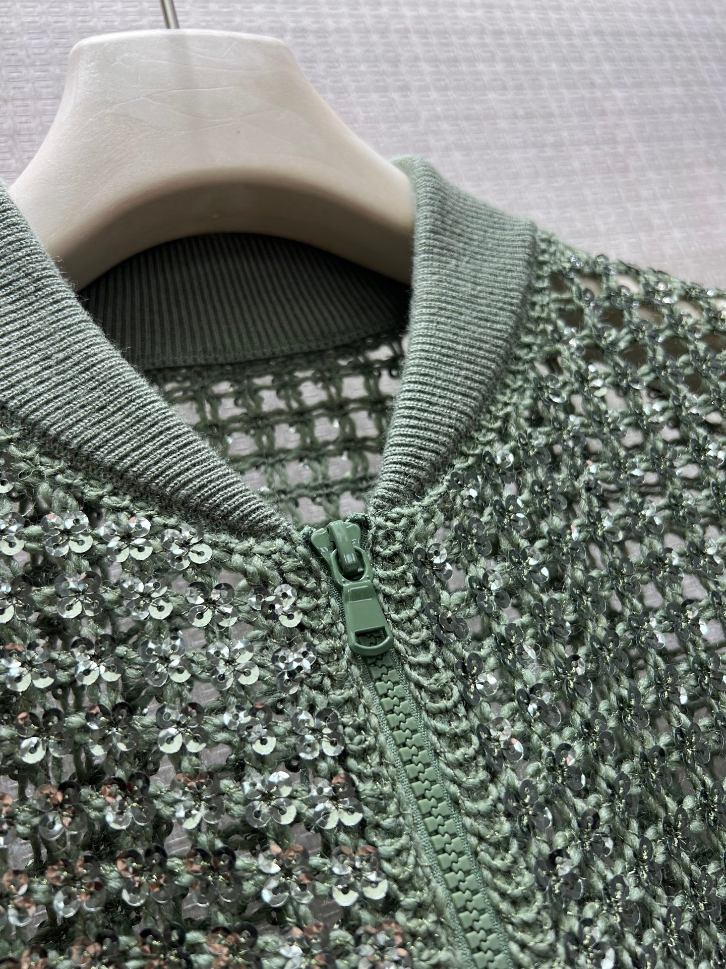 BC Dazzling Net Embroidery Cardigan Green Linen 402803