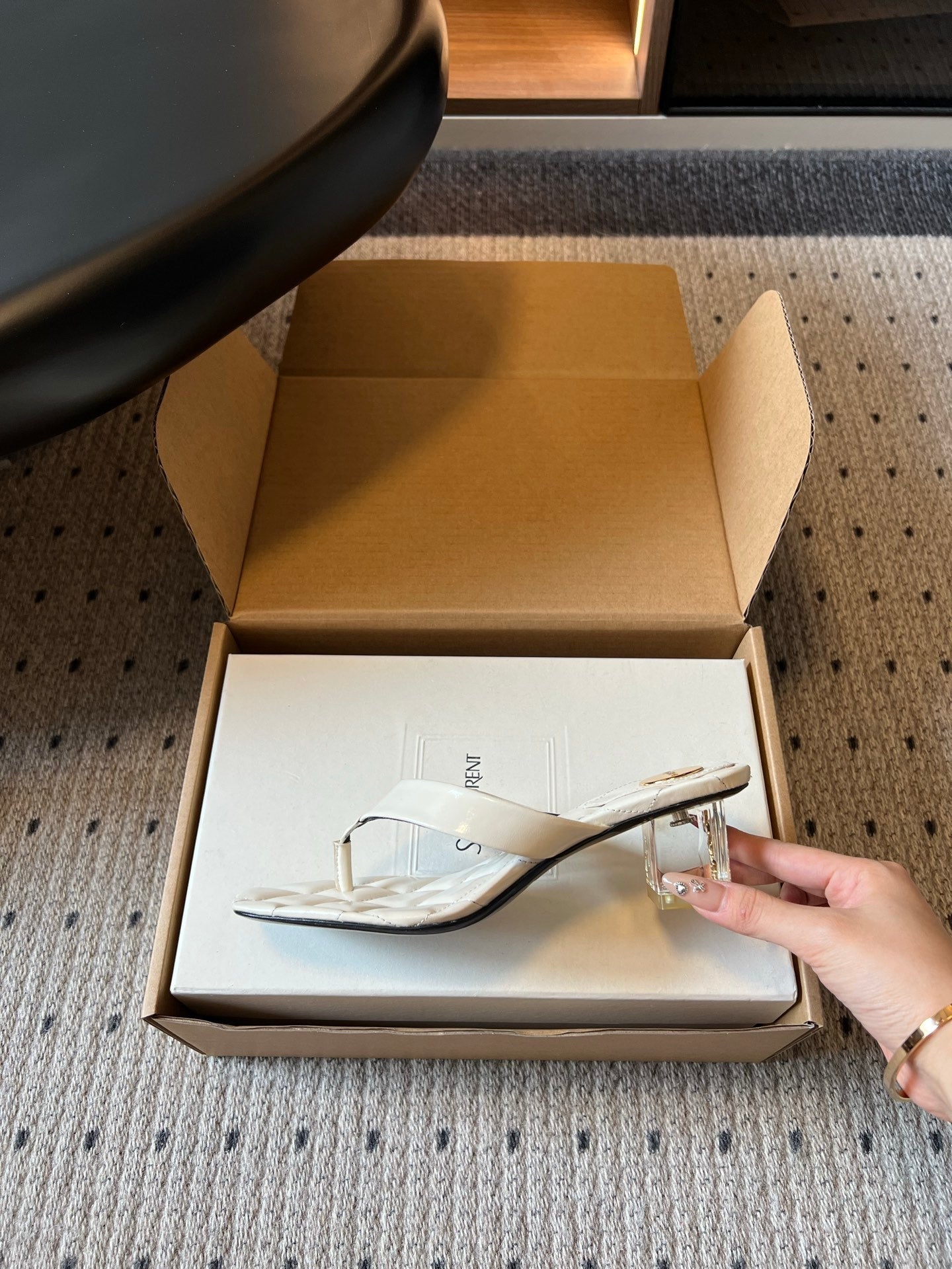 YSL Sip Sandal 4.5cm White Smooth Leather 932323