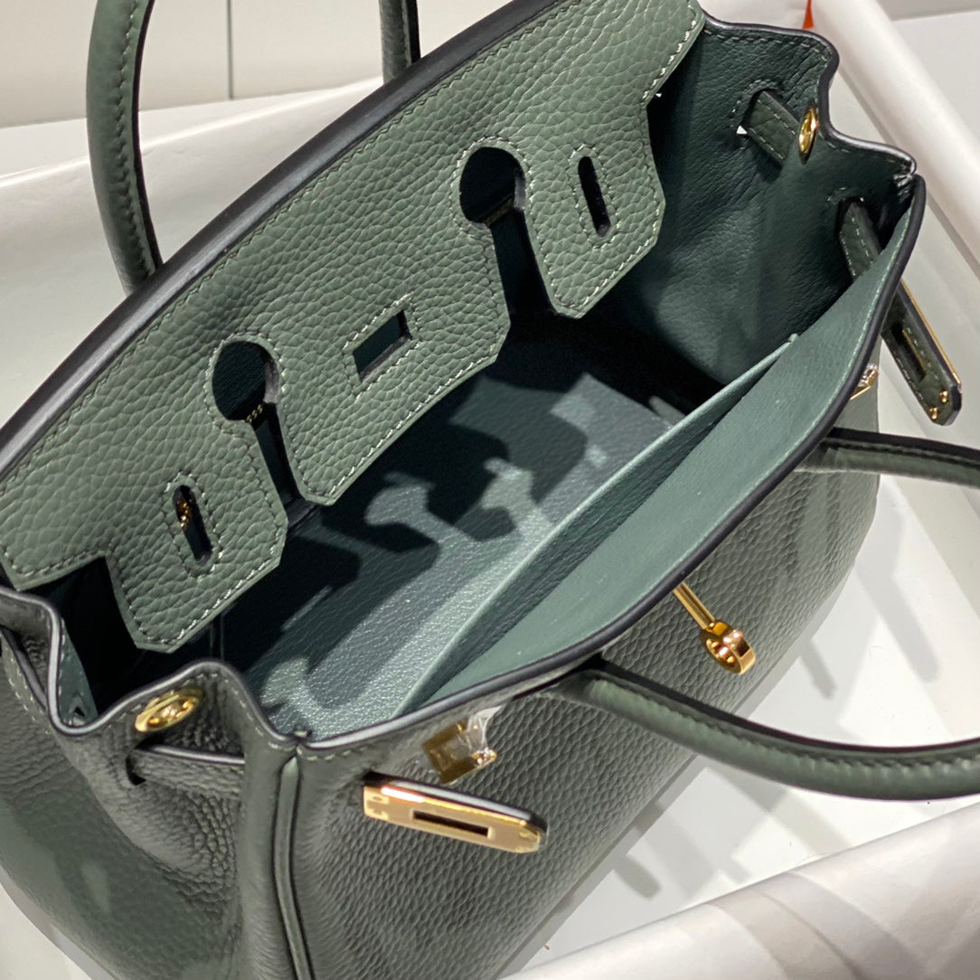 HM Birkin 20cm Vert Amande Togo Leather Gold Hardware