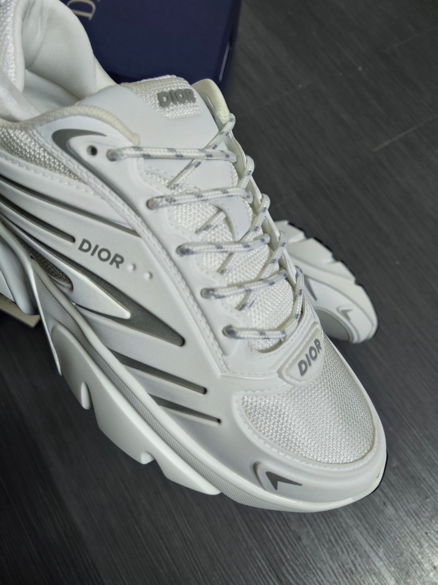 CD 26s B44 Blade Sneaker White Mesh Technical Fabric 996915