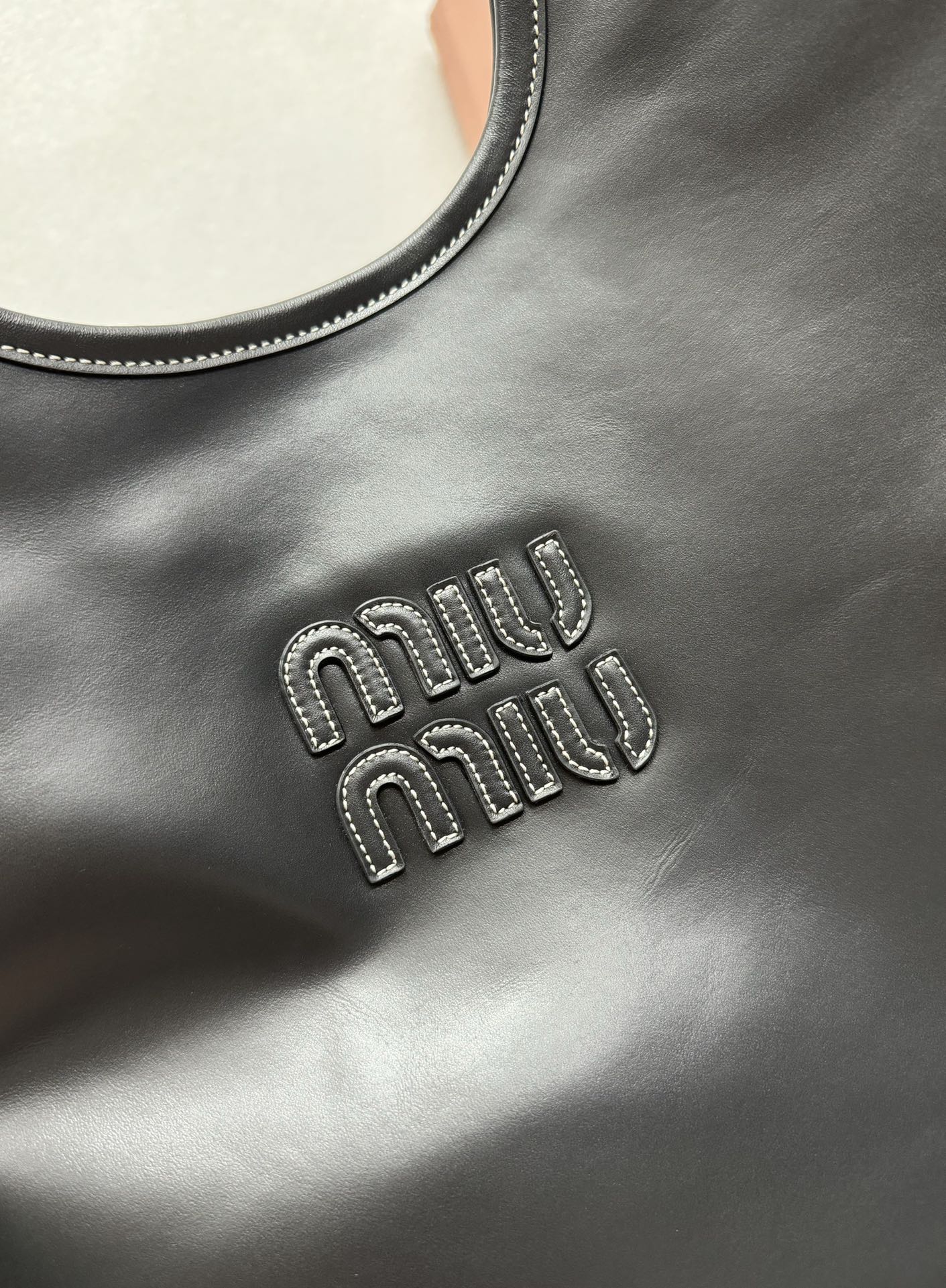 Miu Ivy Tote Bag 35cm Black Leather 175699