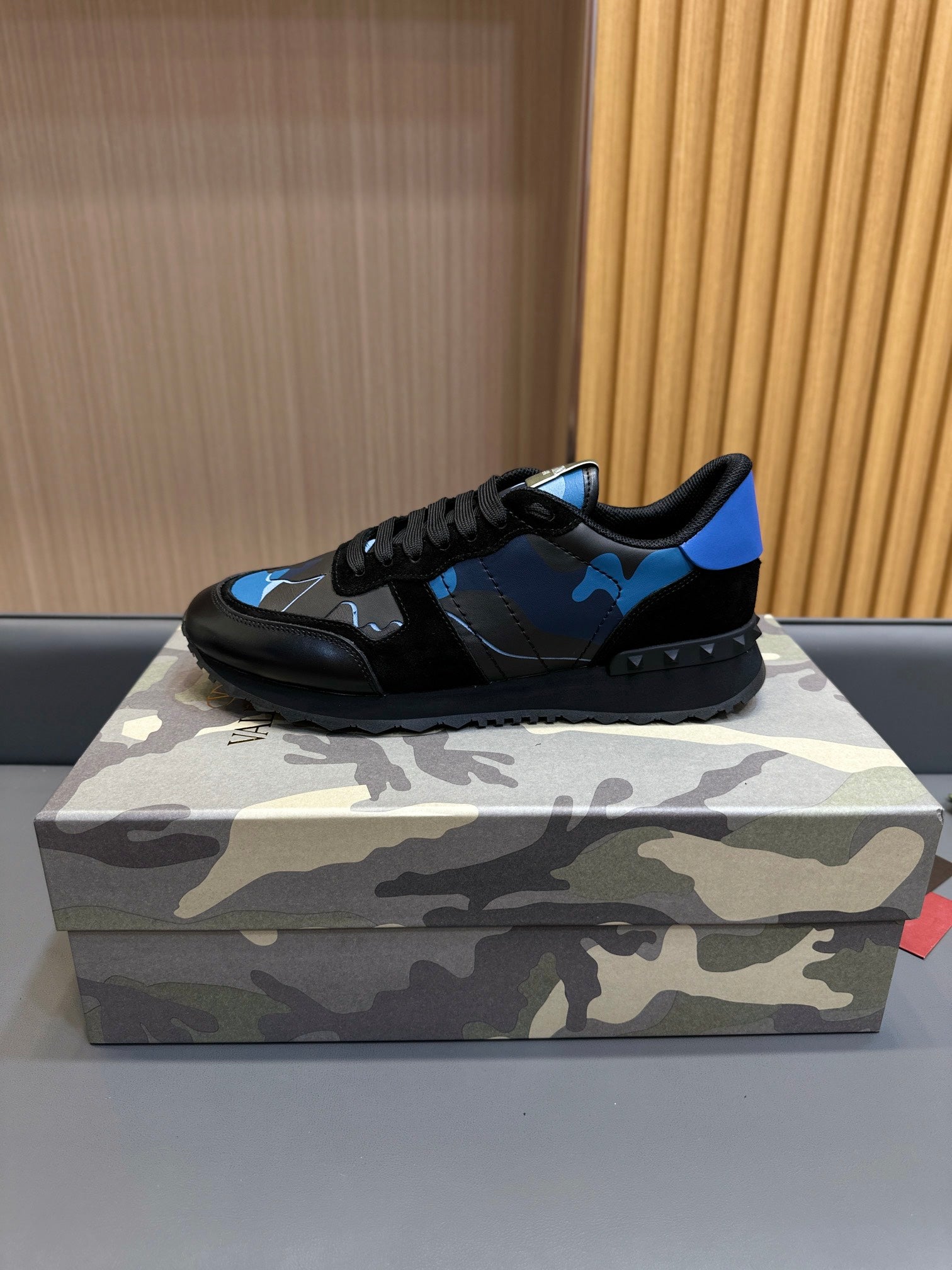 VT 25 Rockrunner Sneaker Camouflage Sheepskin 349046