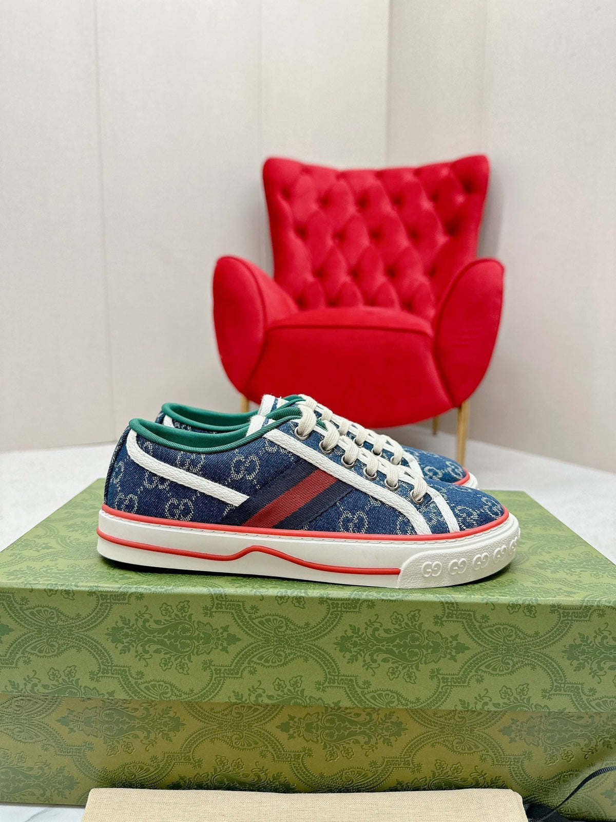 Gucci 26s Low Top Sneakers In Blue Denim Style 25