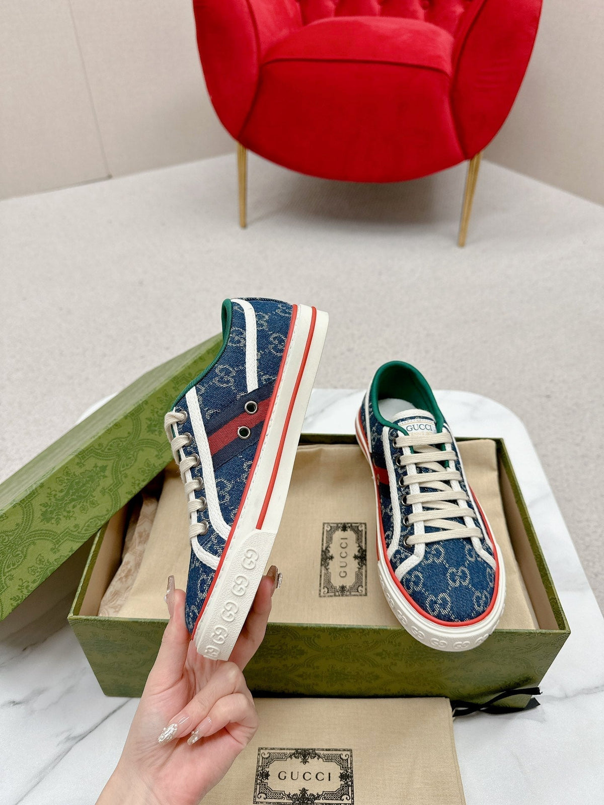 Gucci 26s Low Top Sneakers In Blue Denim Style 25