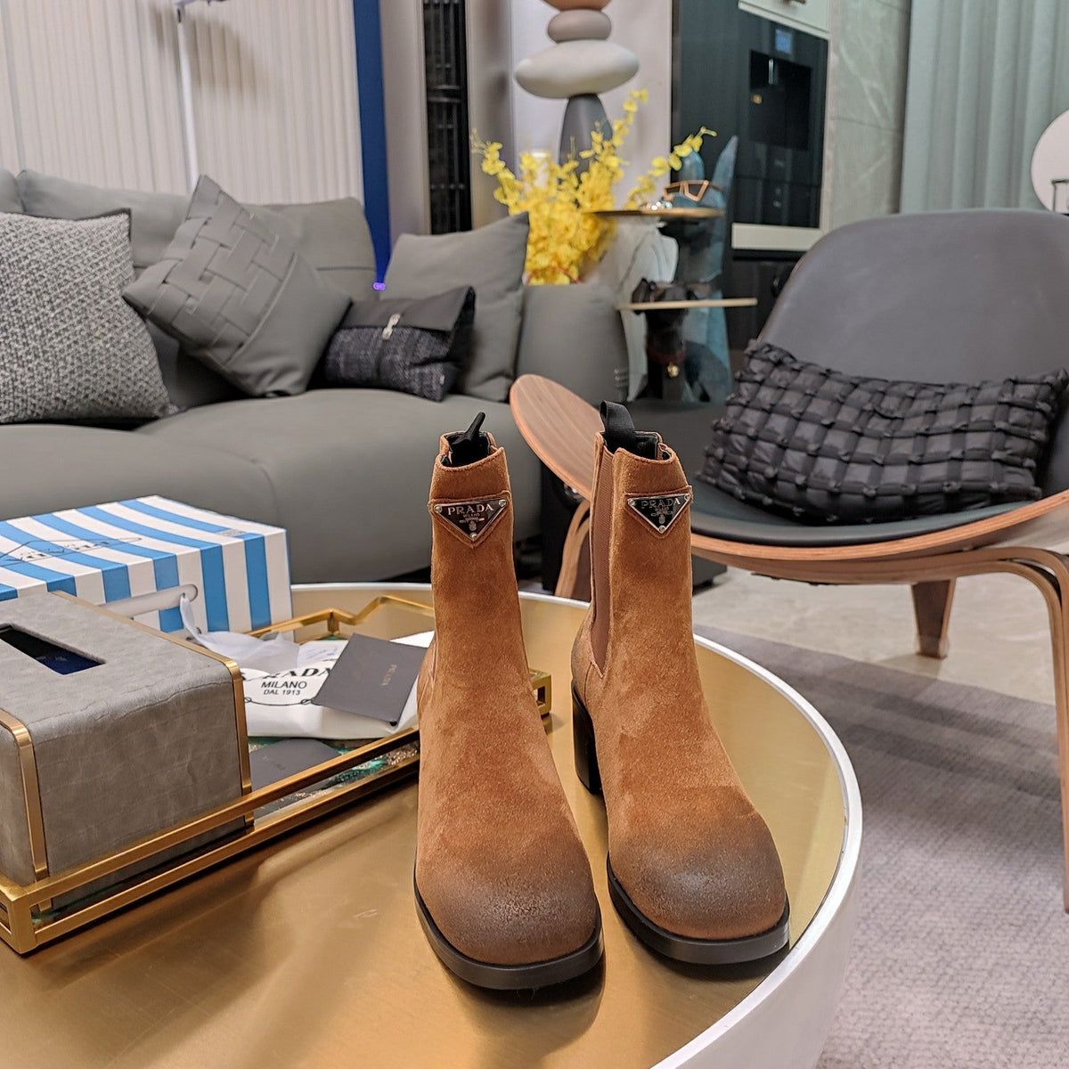 Prada 26s Chelsea Boots 6cm Cacao Horse Hair Triangle Logo Leather 109474