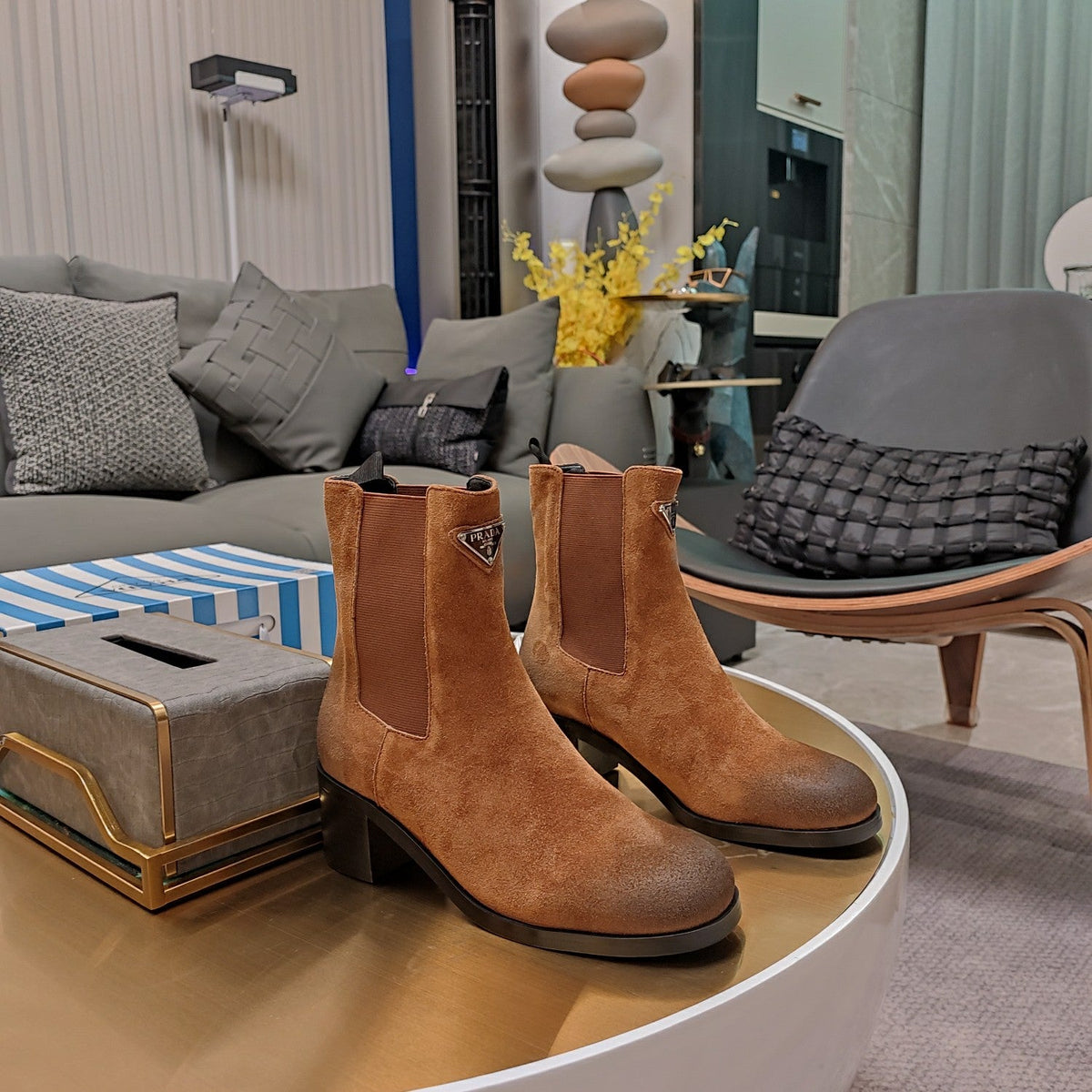 Prada 26s Chelsea Boots 6cm Cacao Horse Hair Triangle Logo Leather 109474