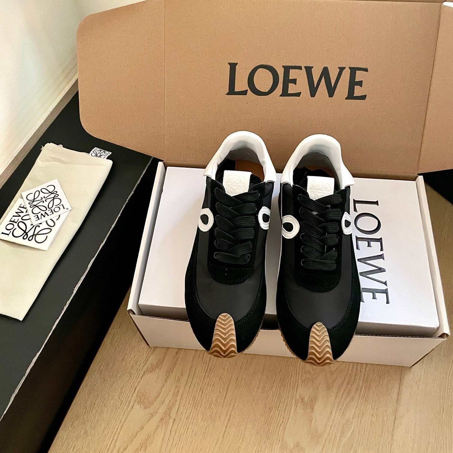 Loewe 26s Flow Runner Sneaker In Black Suede And White Sheepskin