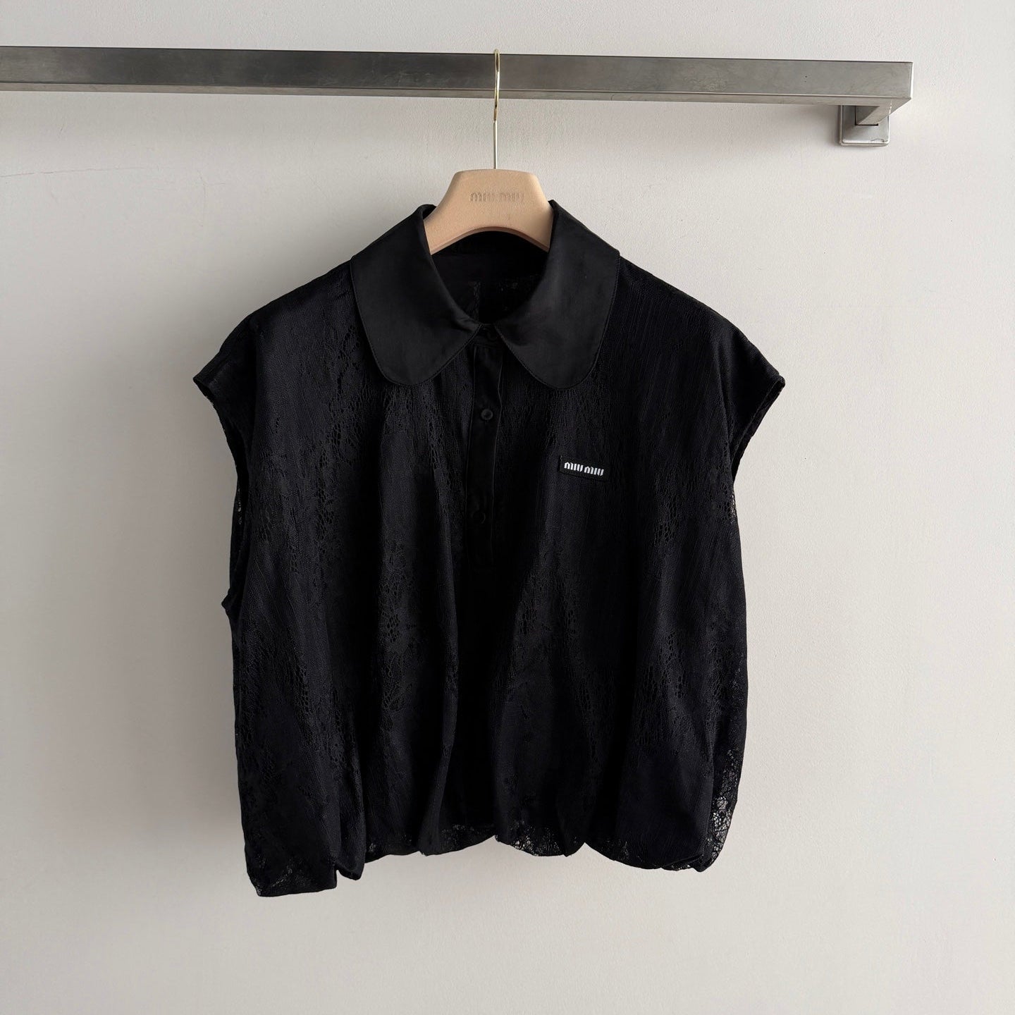 Miu 26s Sleeveless Polo Top 1227