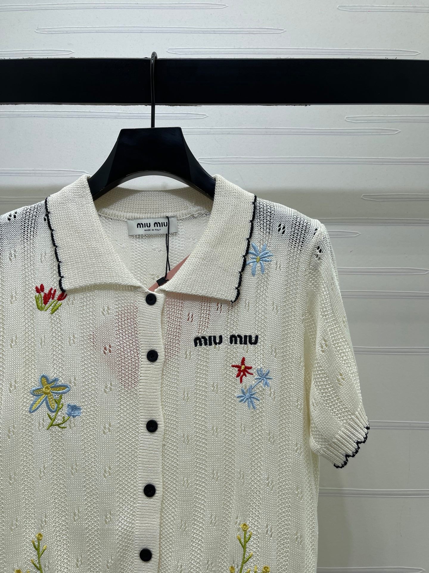 GG 26s Hollow Striped Collared Knit Short Sleeve White Wool 406537