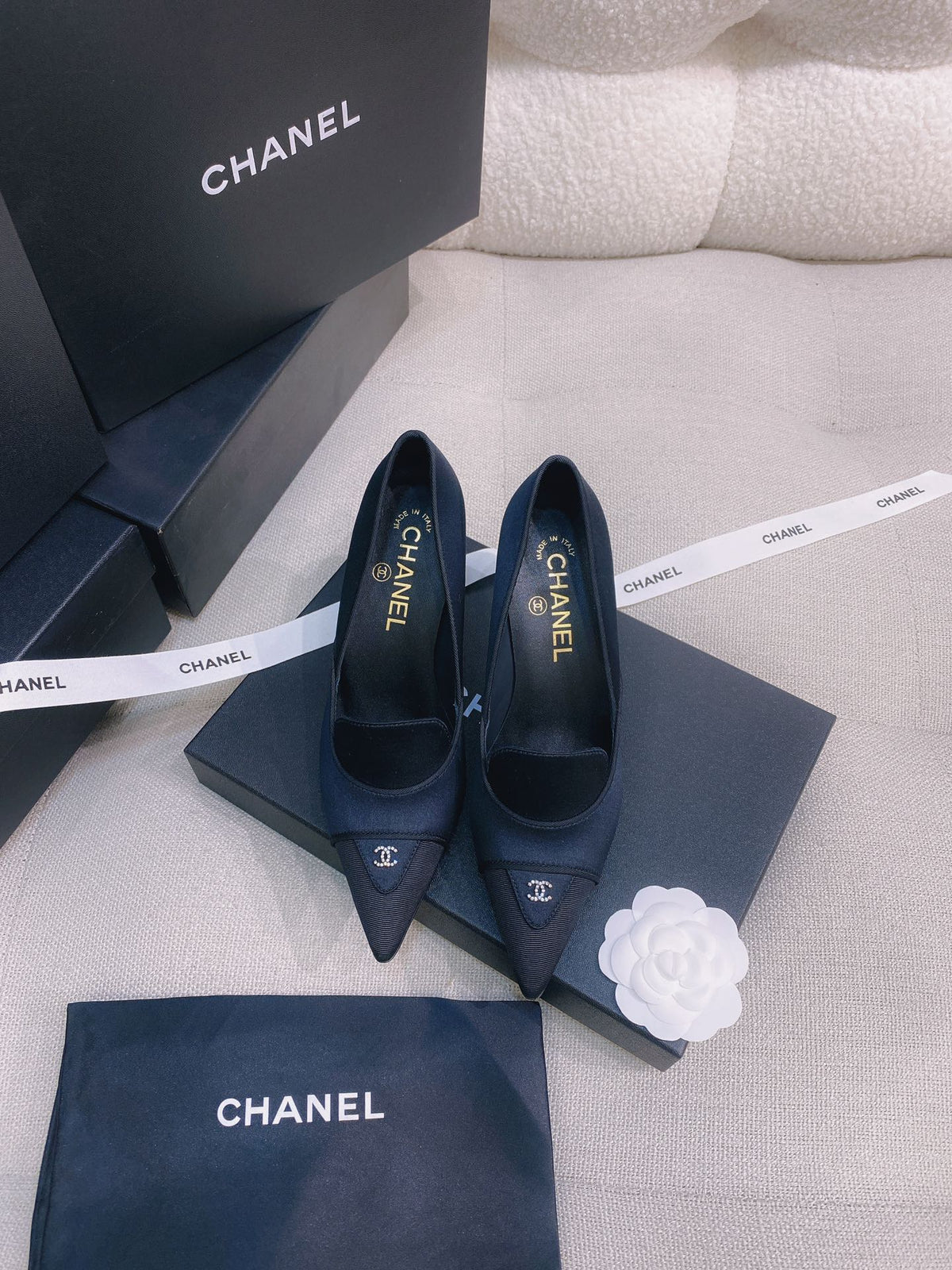 Chanel 26s Pumps Black Grosgrain Satin 156612