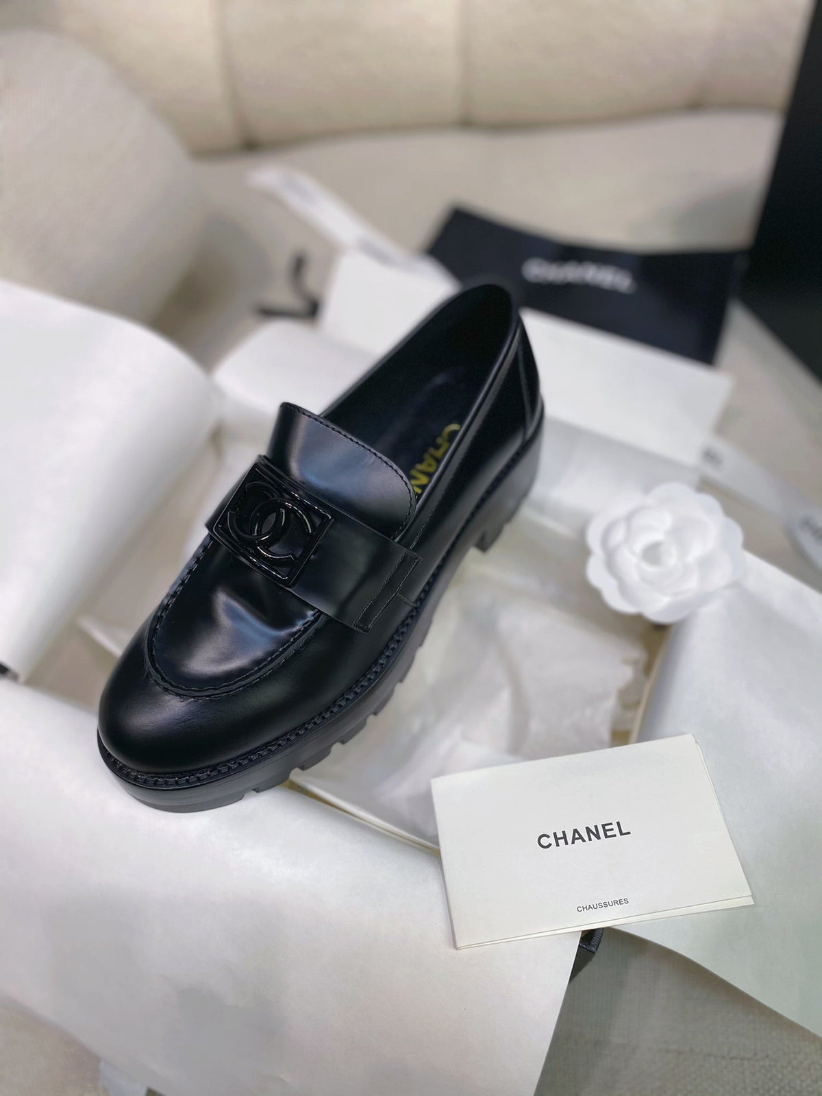 Chanel 26s Loafers Black Smooth Leather 156622