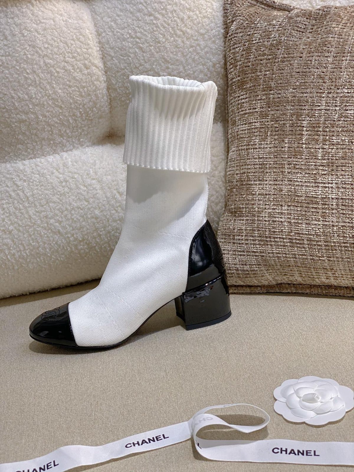 Chanel 26s Sock Boots 5.5cm White Black Knit Patent Leather 156618