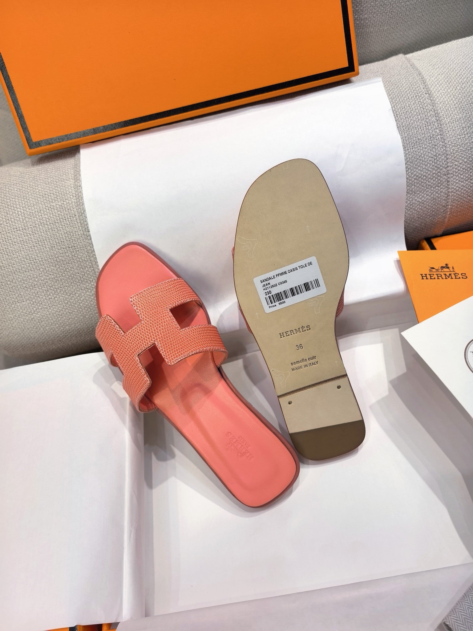 HM 26s Oran Sandal Jaipur Pink Epsom 708455