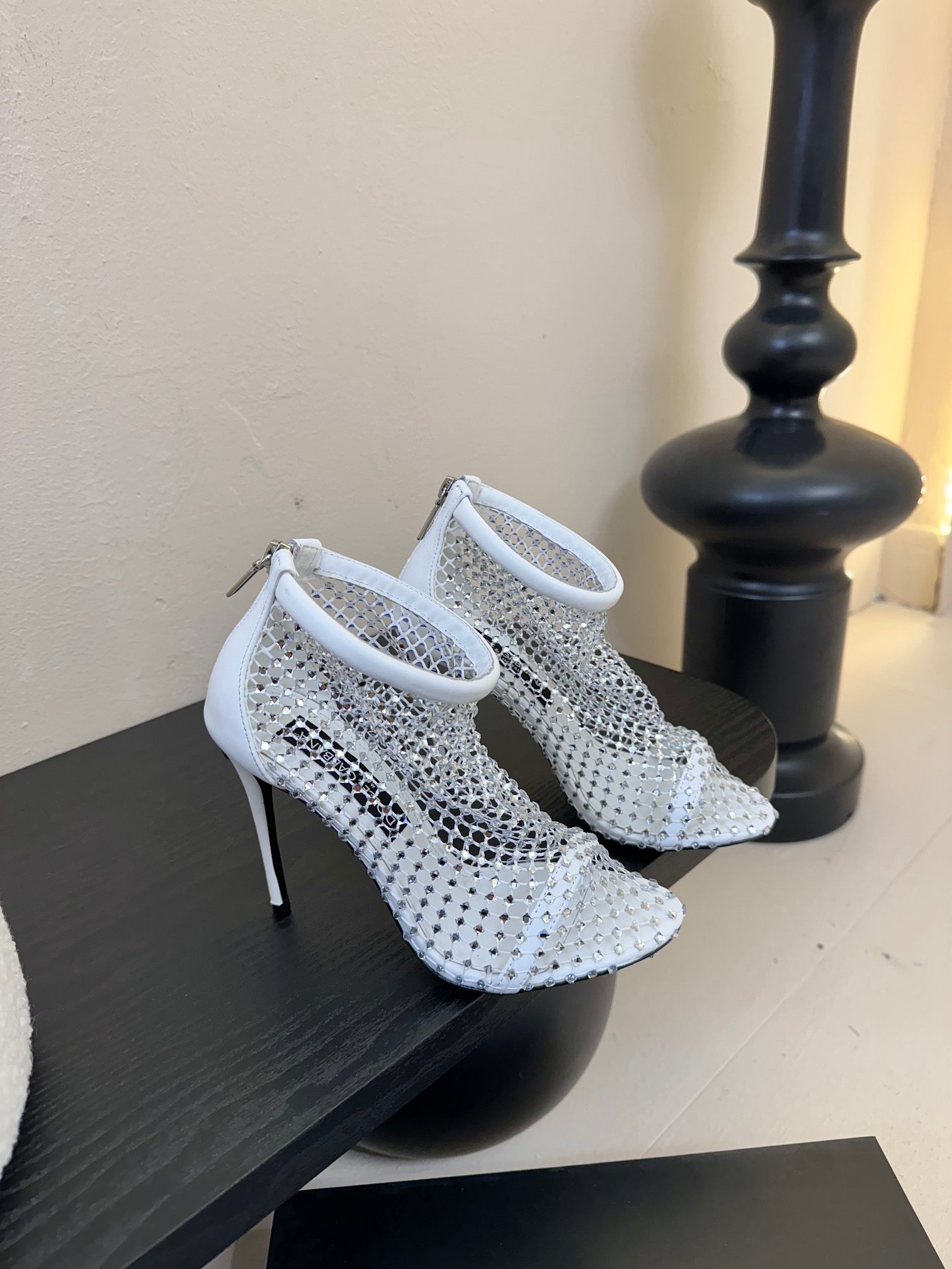 DC Pumps White Rhinestone Mesh & Sheepskin 297012