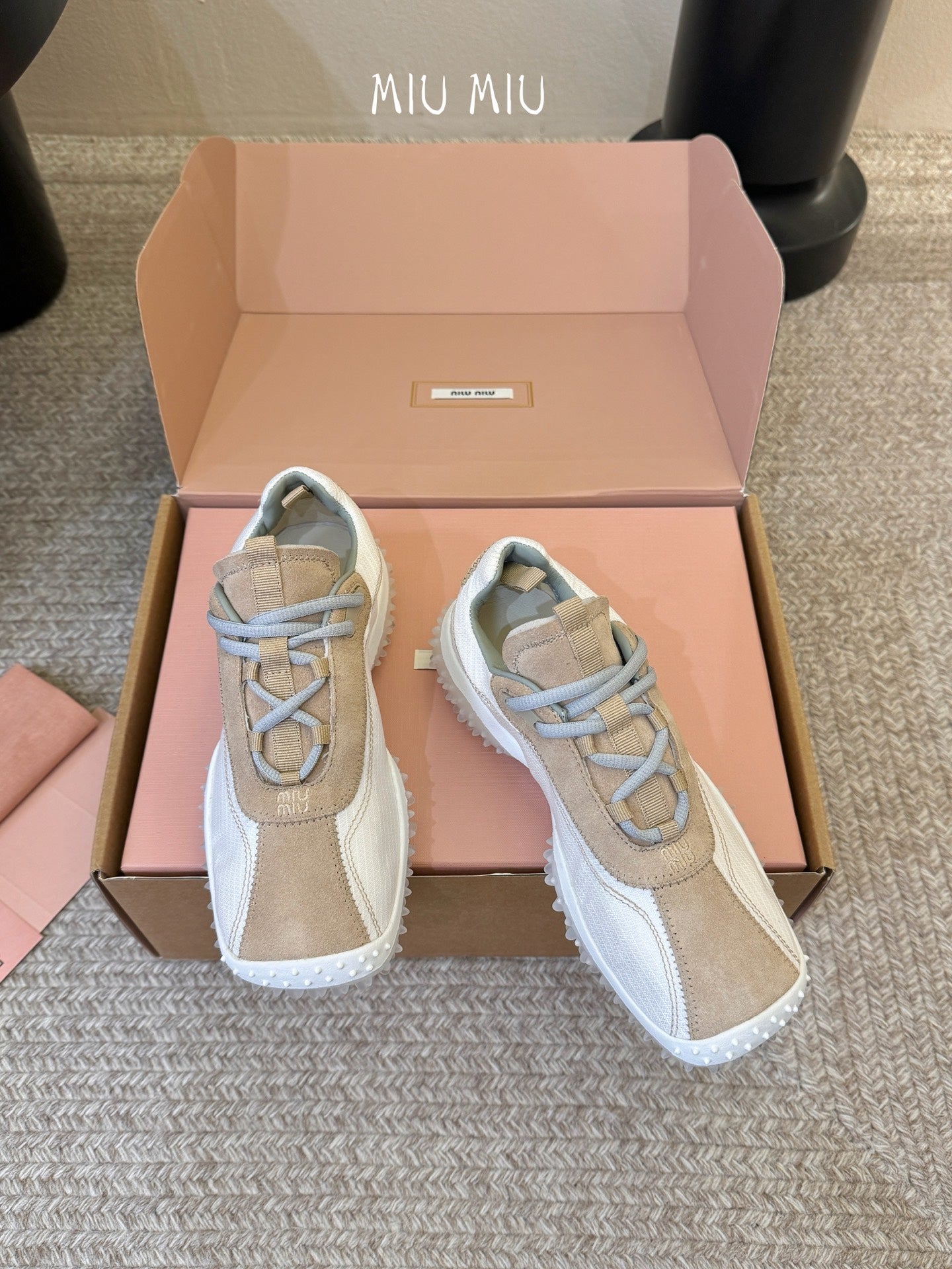 Miu 26s Square Toe Casual Sneakers White Khaki Suede 890984