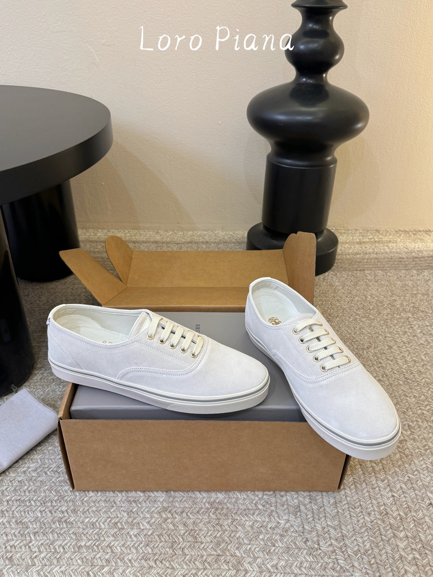 Brunello 26s Lace-Up Sneakers Cream White Suede