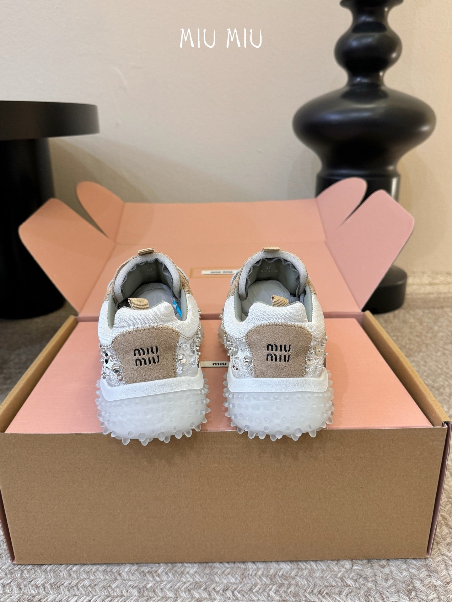 Miu 26s Square Toe Casual Sneakers White Khaki Suede 890989