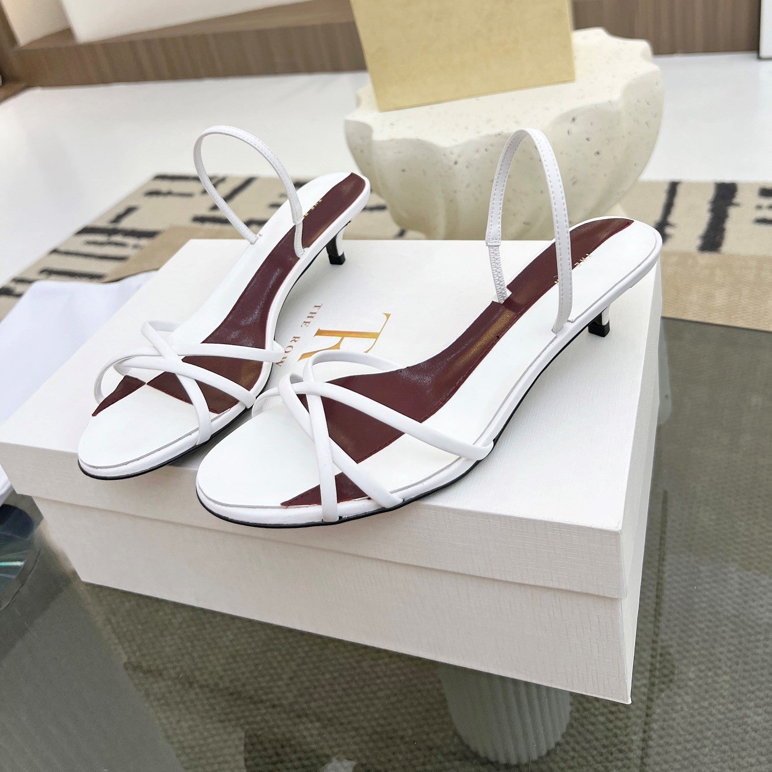 The Row 26s Strappy Sandals White Burgundy Lambskin 997831
