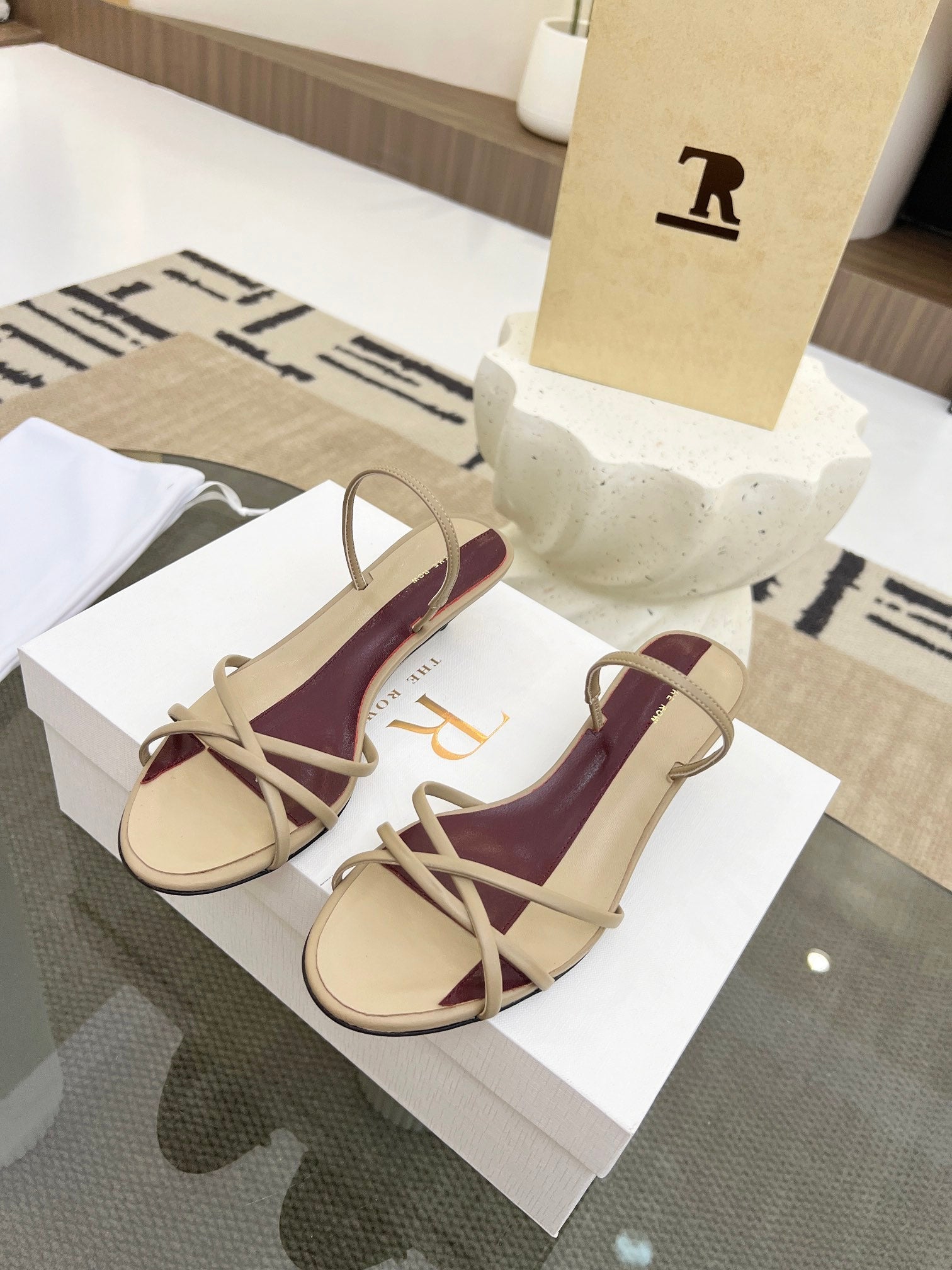 The Row 26s Strappy Sandals Beige Burgundy Lambskin 997832