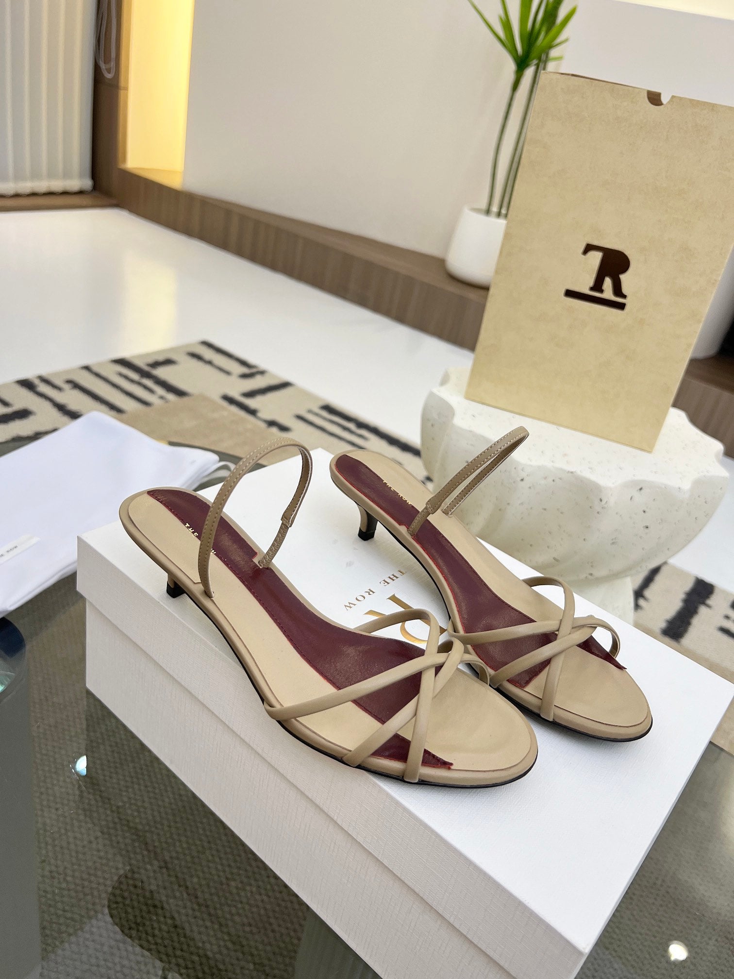 The Row 26s Strappy Sandals Beige Burgundy Lambskin 997832