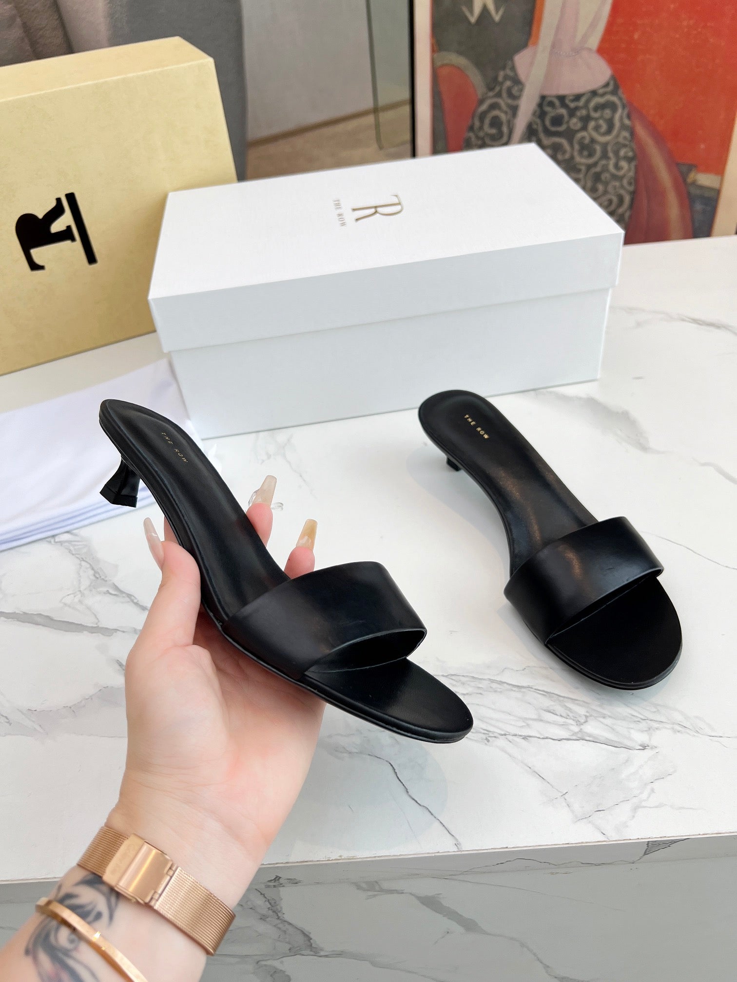 The Row 26s Kitten Heel Slippers Black Lambskin 997838