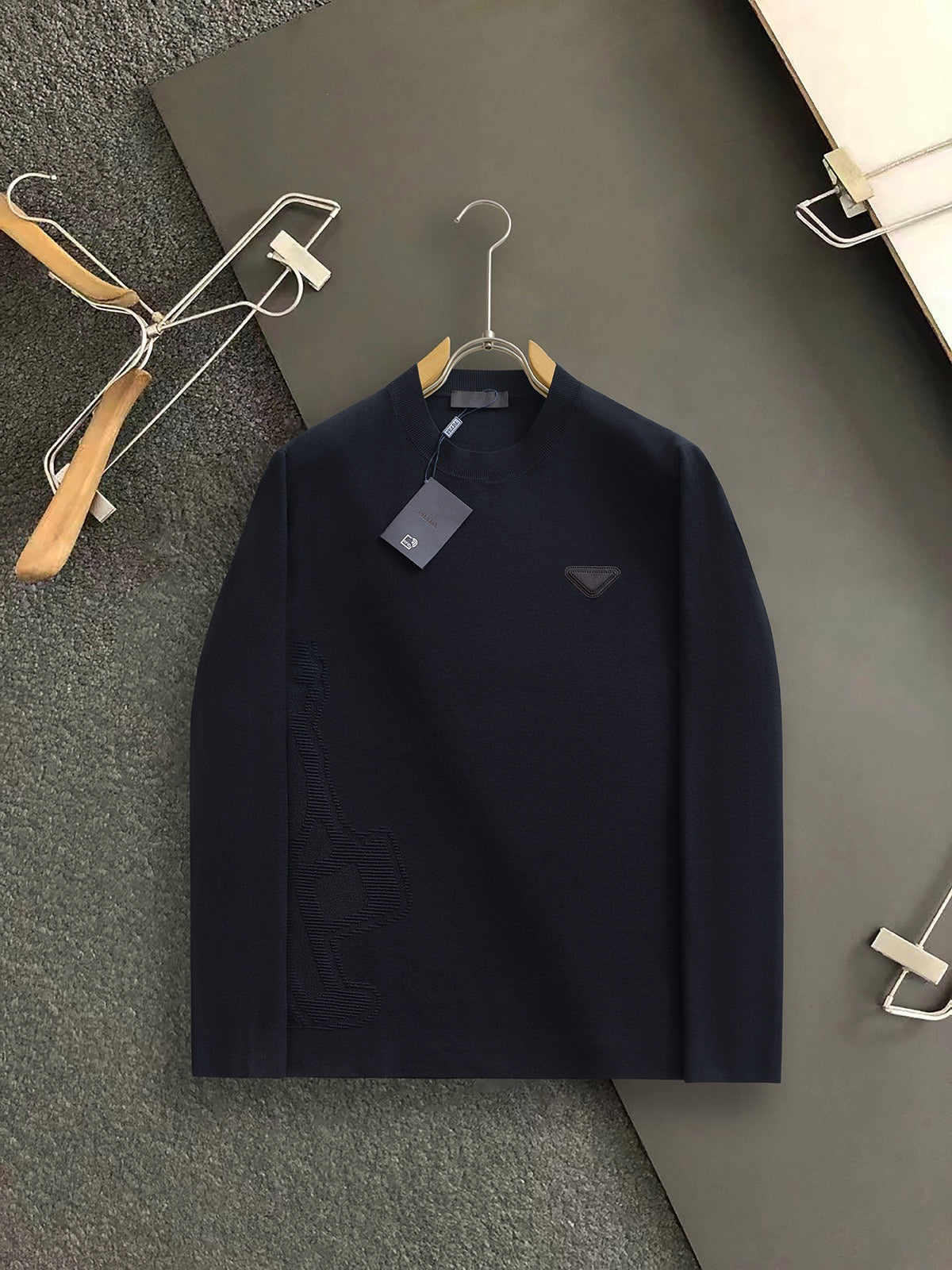 Prada 26s Men Triangle Logo Crewneck Sweater Knitwear 434243
