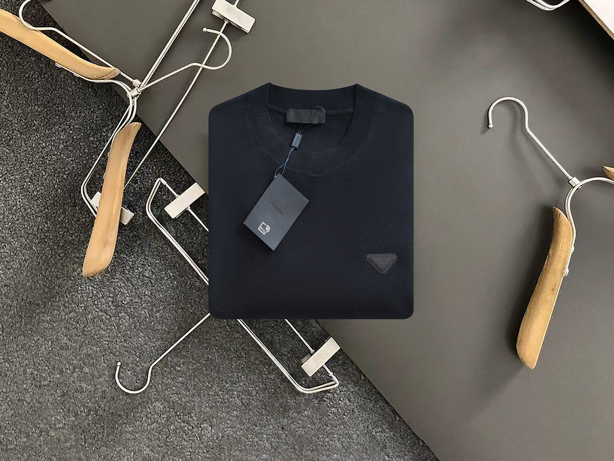 Prada 26s Men Triangle Logo Crewneck Sweater Knitwear 434243