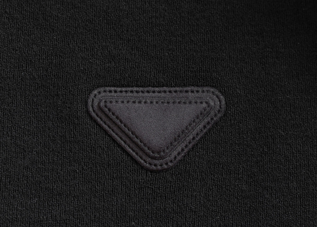 Prada 26s Men Triangle Logo Crewneck Sweater Knitwear 434245