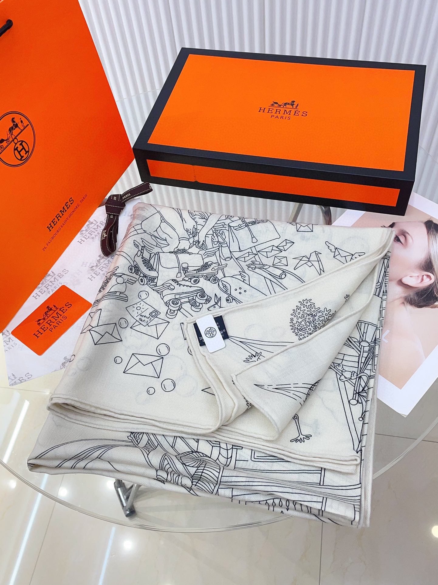 Flagship Scarf 135 CM White Grey Cashmere And Silk 402078
